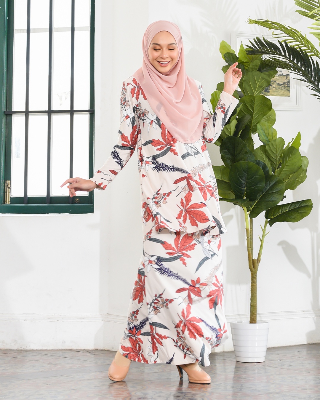 Kurung Lara – Cream Coral
