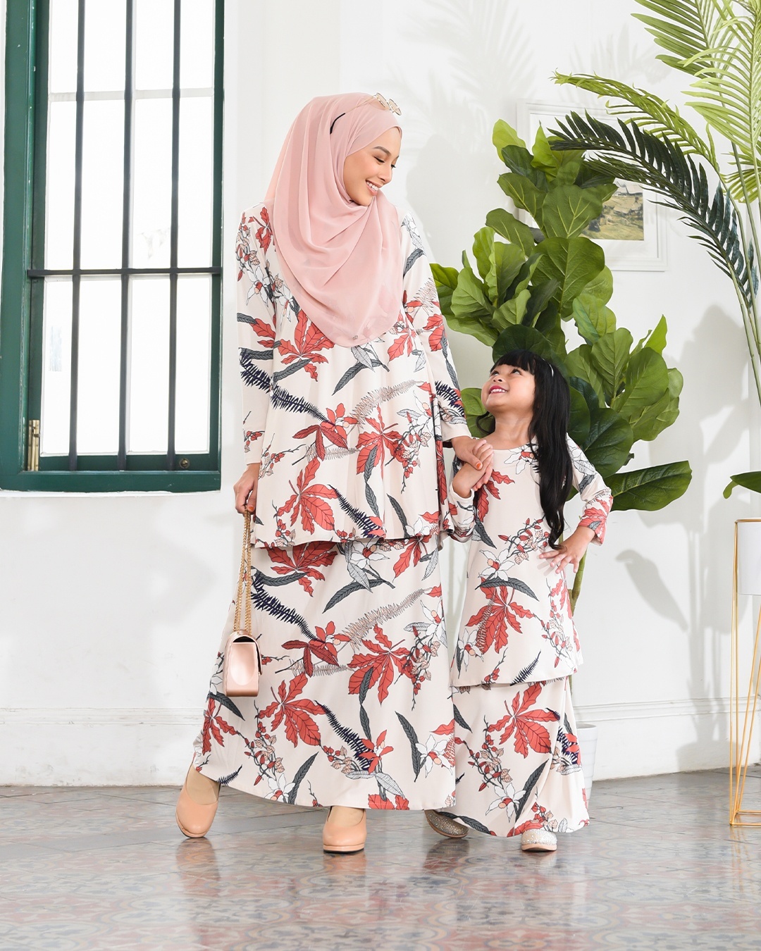 Kurung Lara – Cream Coral