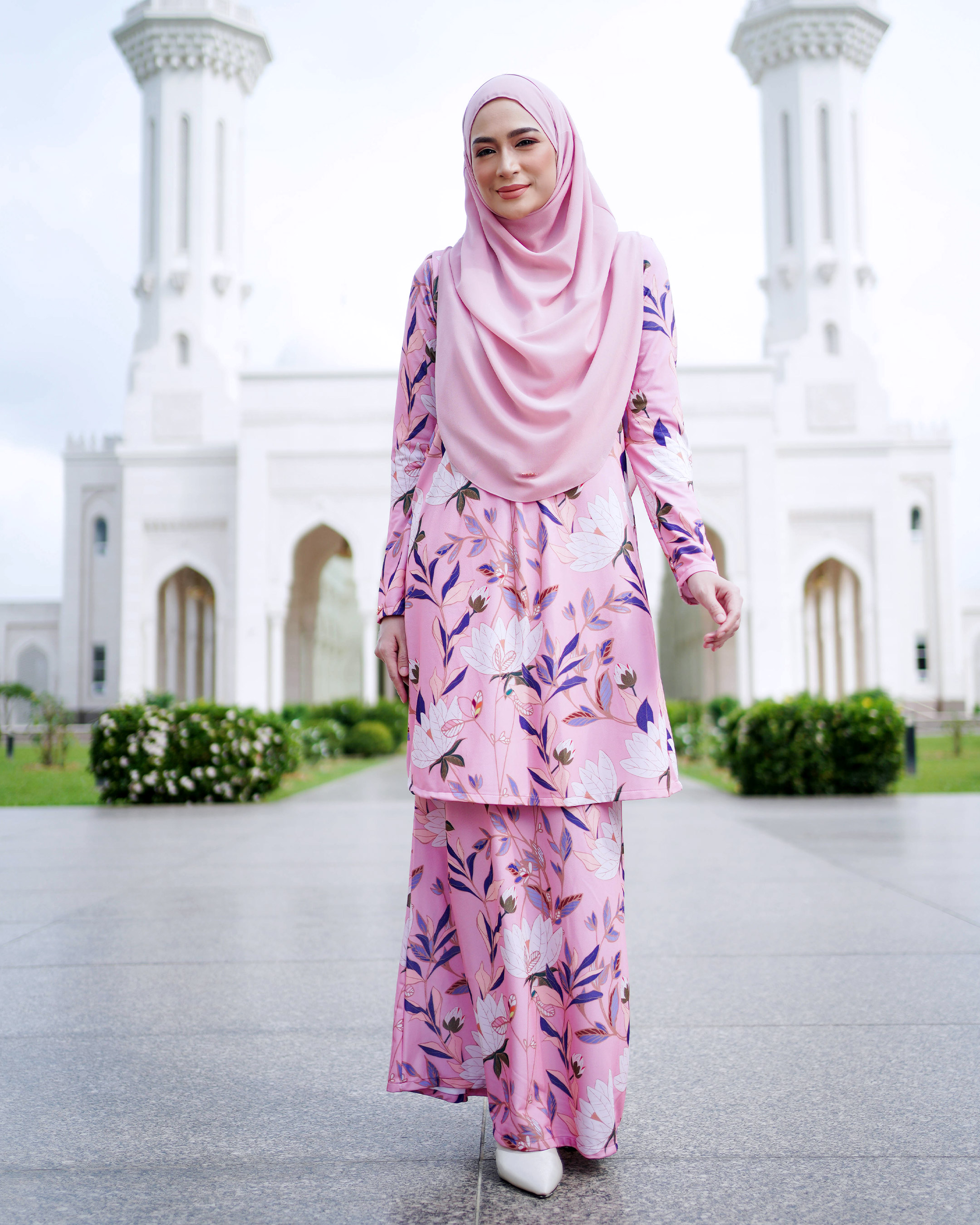 Baju Kurung Lara 2.0 - Frostbite Pink