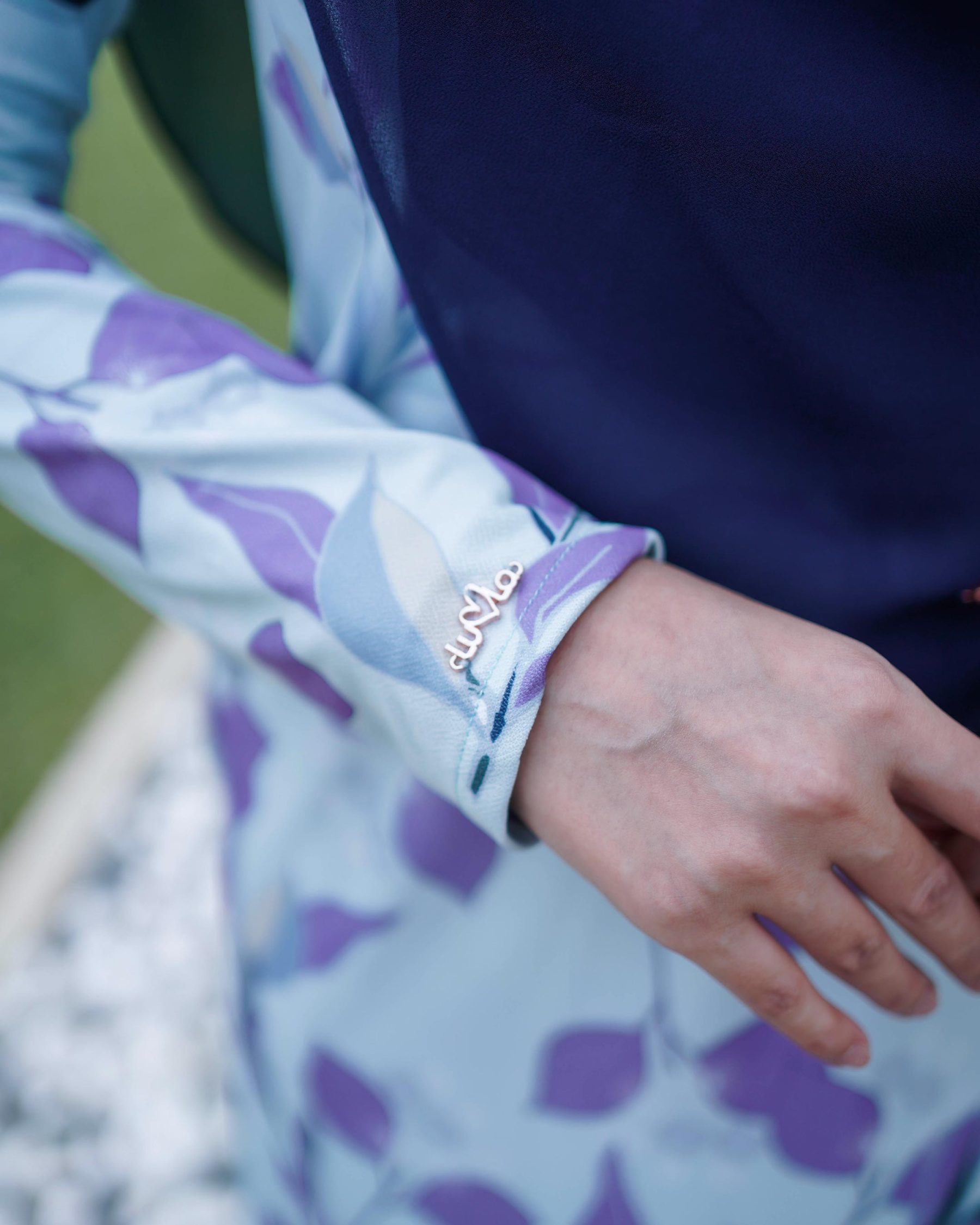 Baju Kurung Lara 2.0 - Glossy Grape