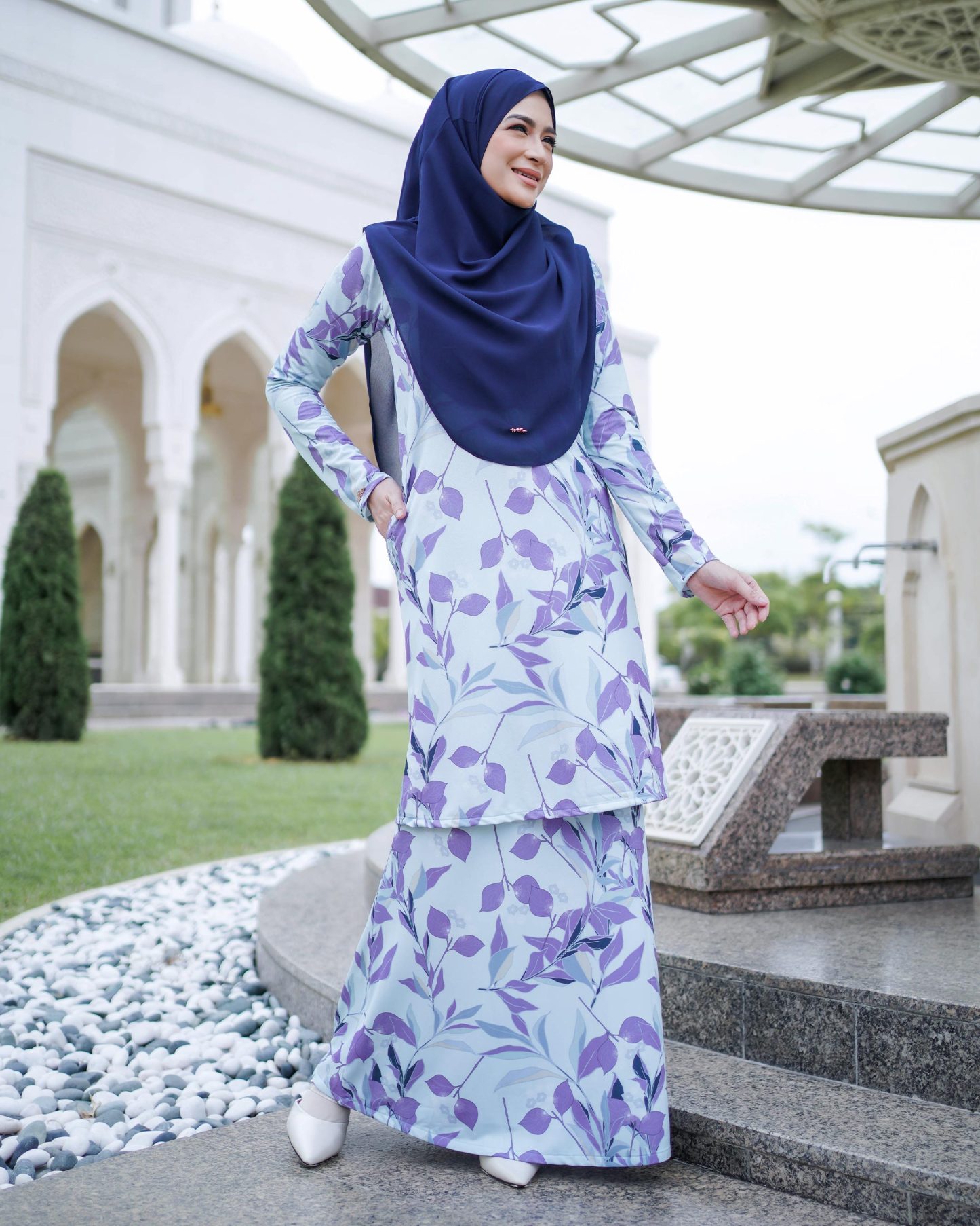 Baju Kurung Lara 2.0 - Glossy Grape