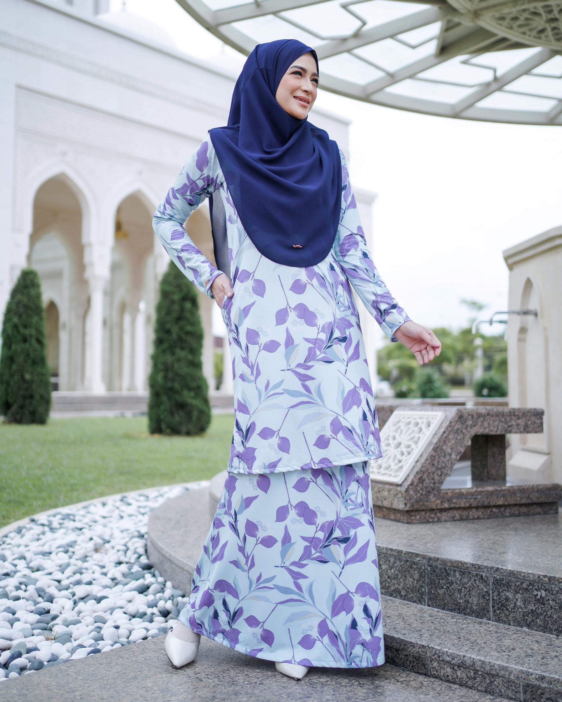 Baju Kurung Lara 2.0 - Glossy Grape