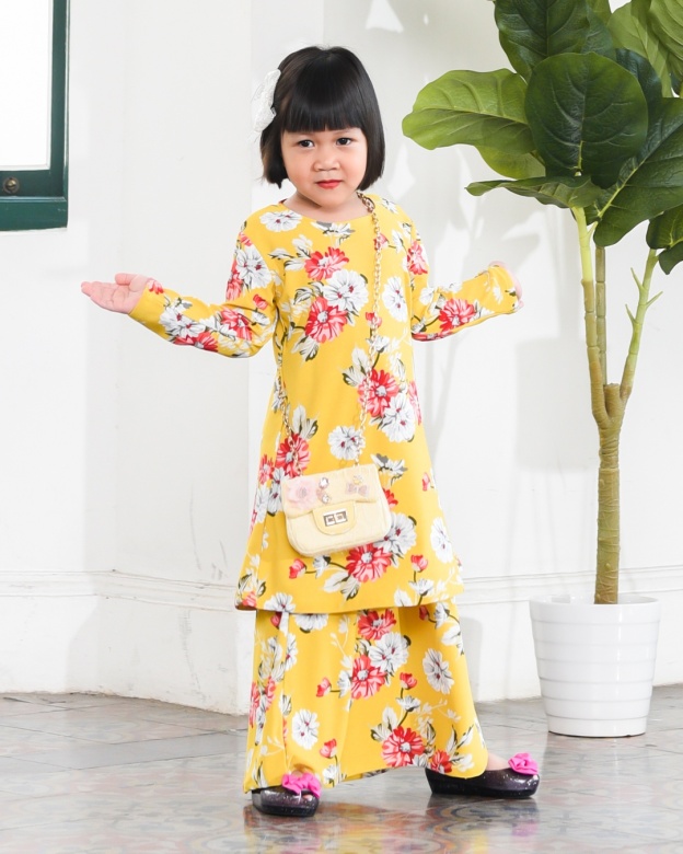 Kurung Lara Kids – Aster Yellow