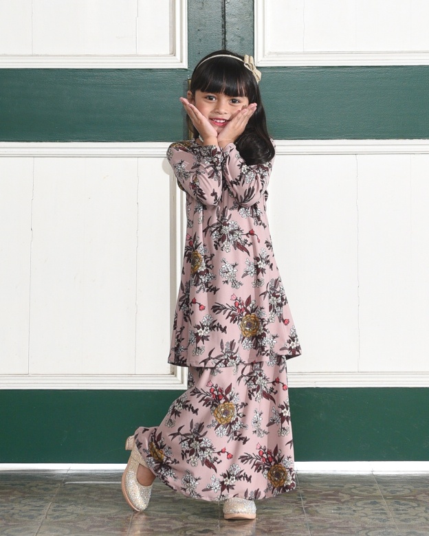 Kurung Lara Kids - Geredenia Pink