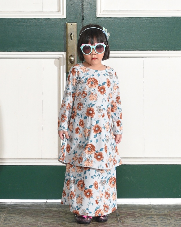 Kurung Lara Kids – Peony Blue