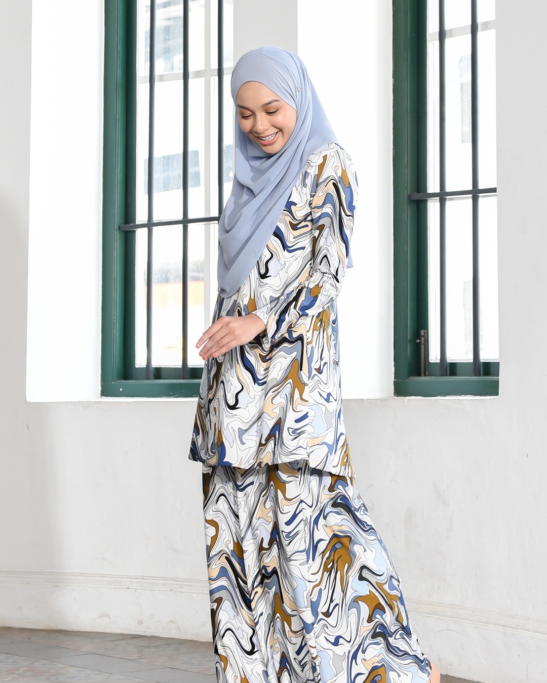 Kurung Lara – Marble Blue