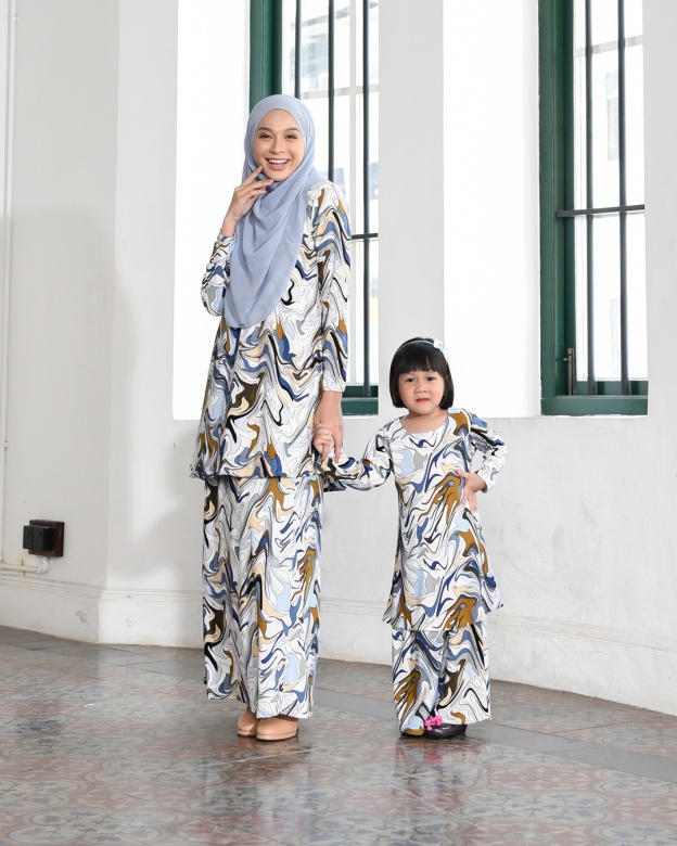 Kurung Lara – Marble Blue