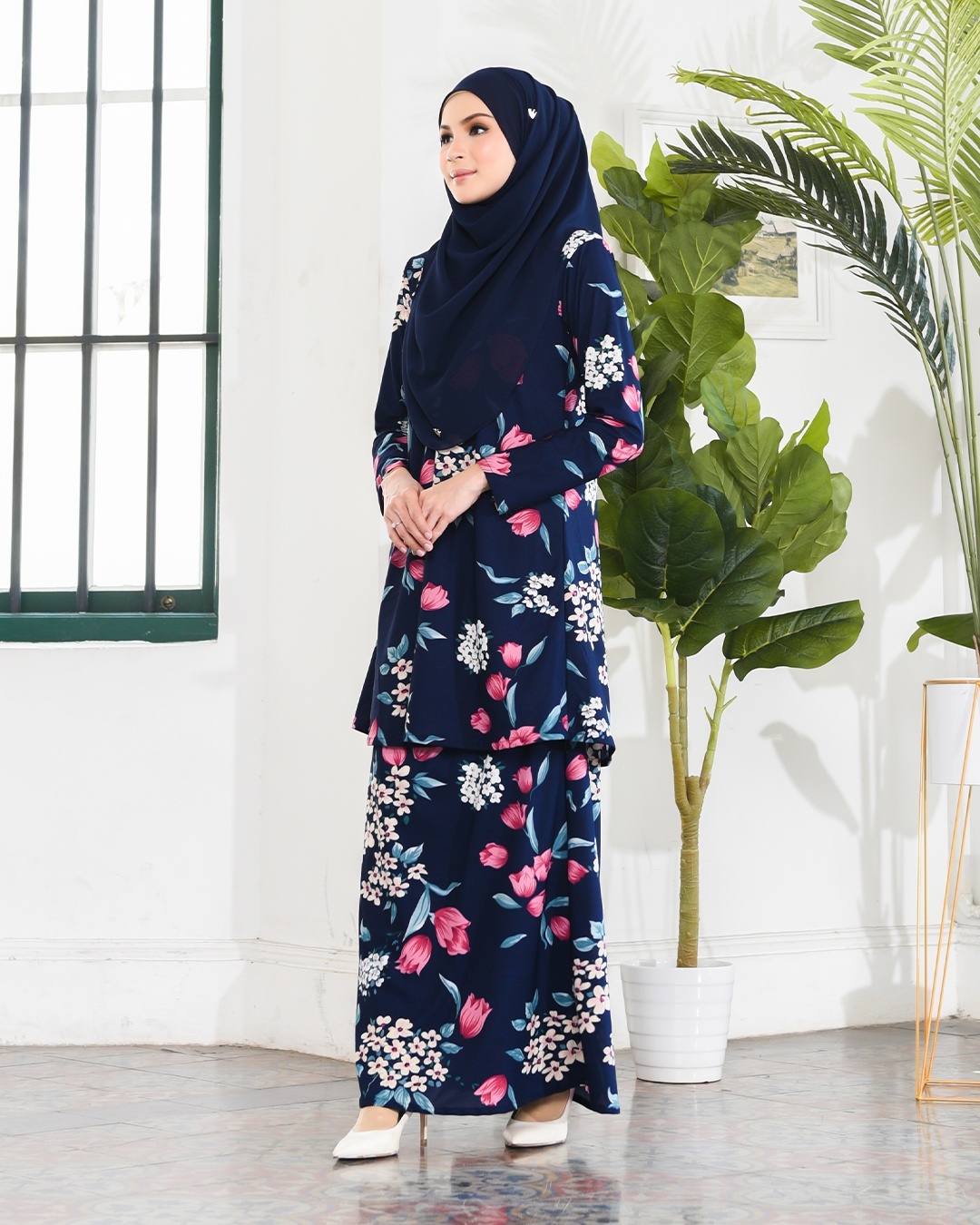 Kurung Lara - Midnight Blue