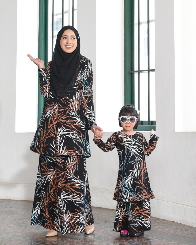 Kurung Lara – Muscari Black