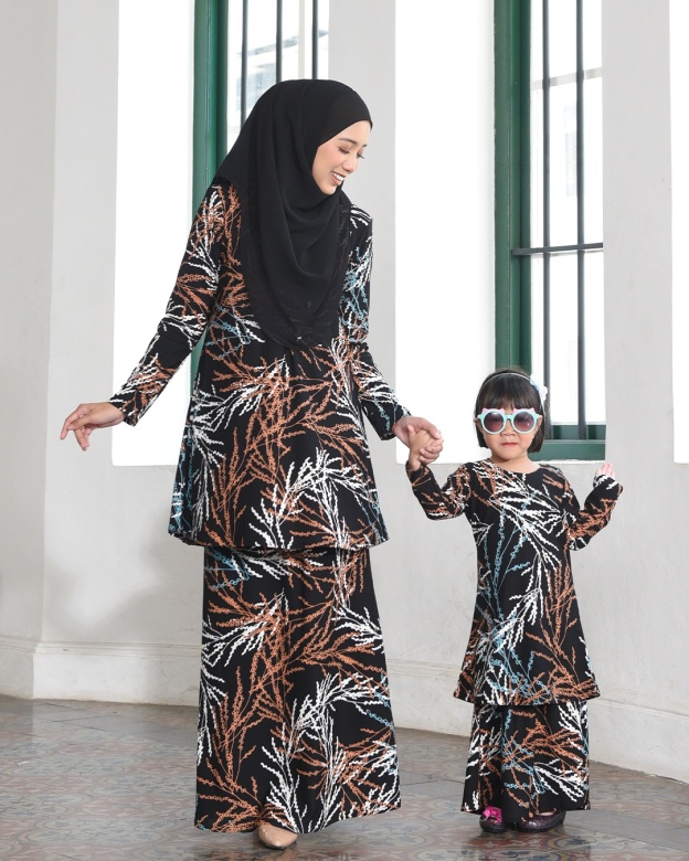 Kurung Lara  Kids – Muscari Black