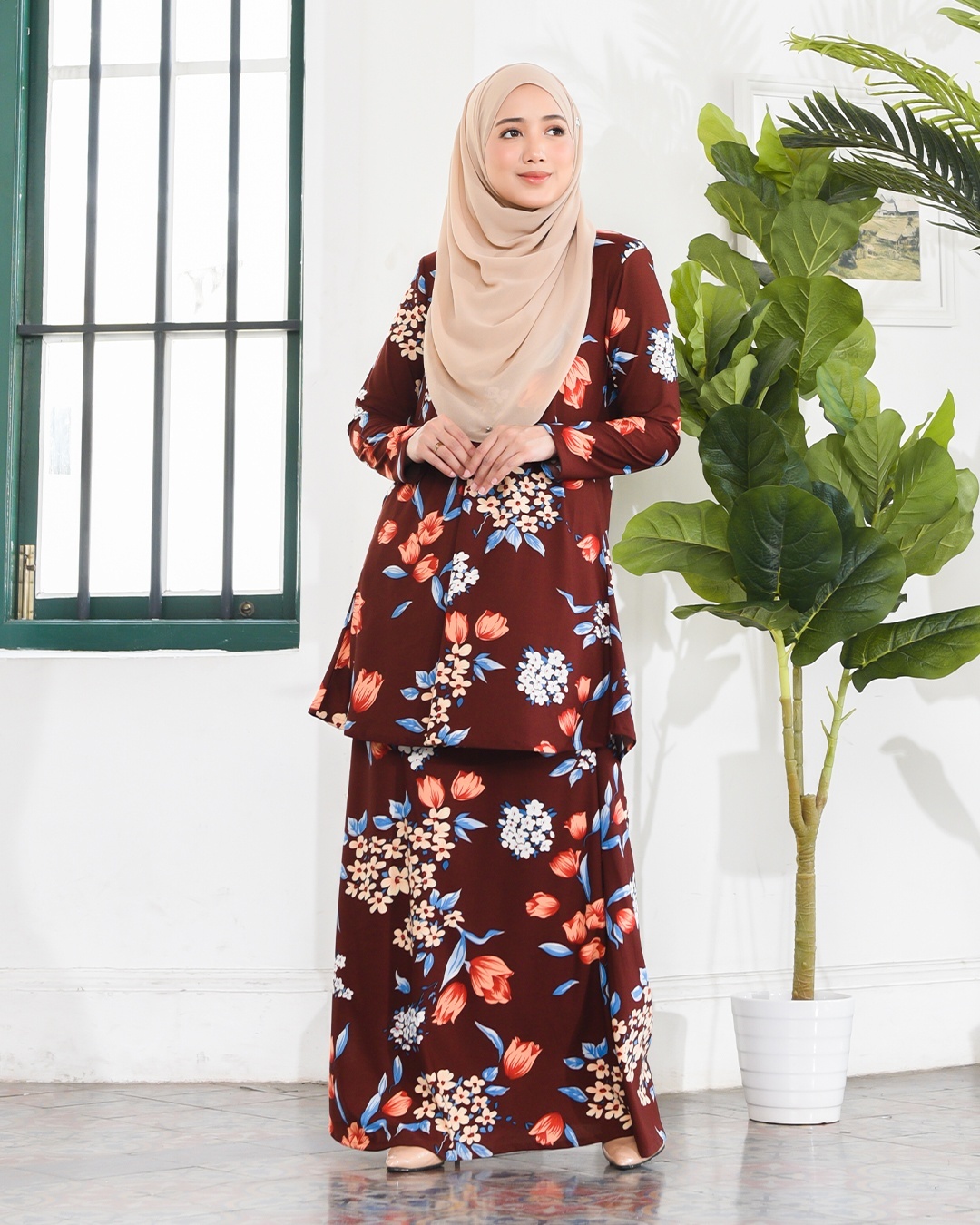 Kurung Lara – Penny Brown