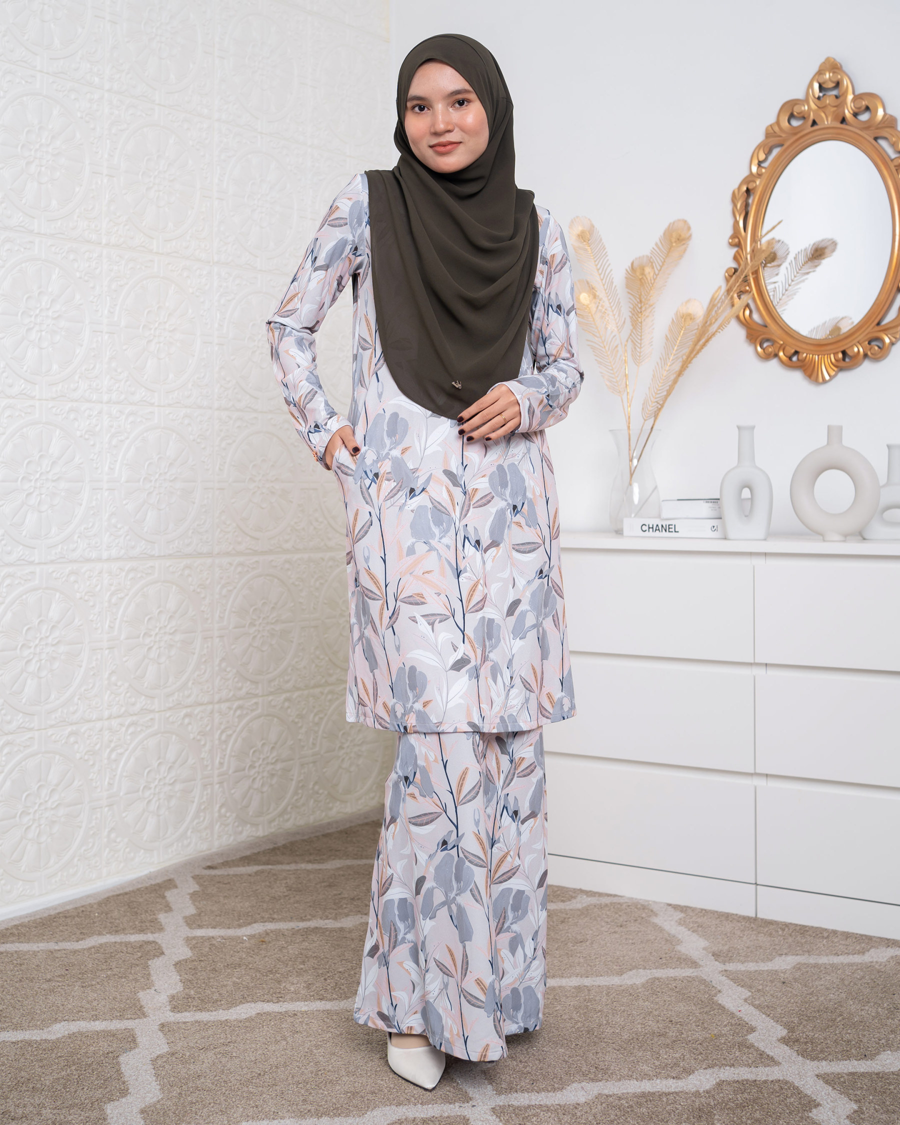 Baju Kurung Lara 2.0 - Santiago