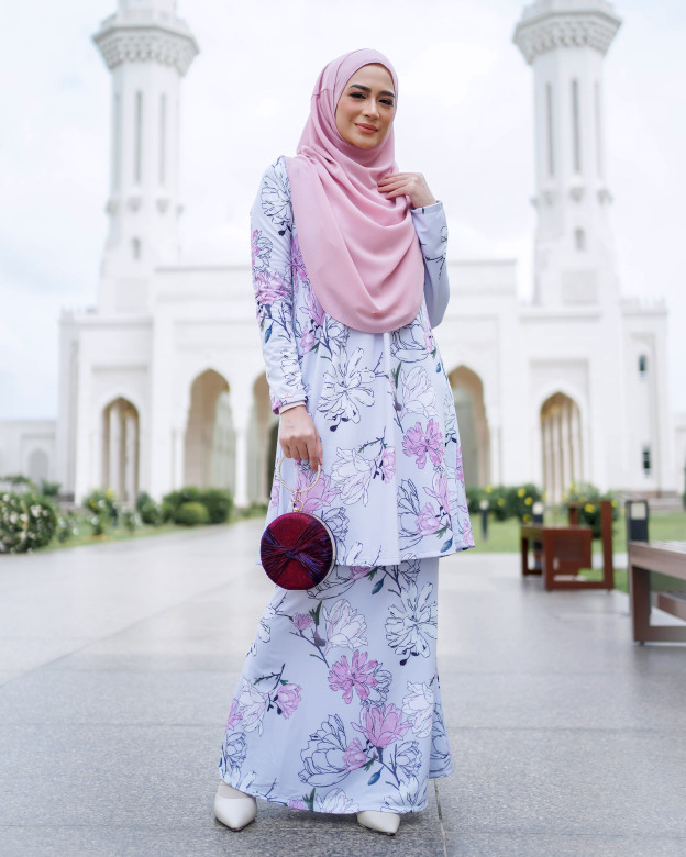 Baju Kurung Lara 2.0 - Snow Pink