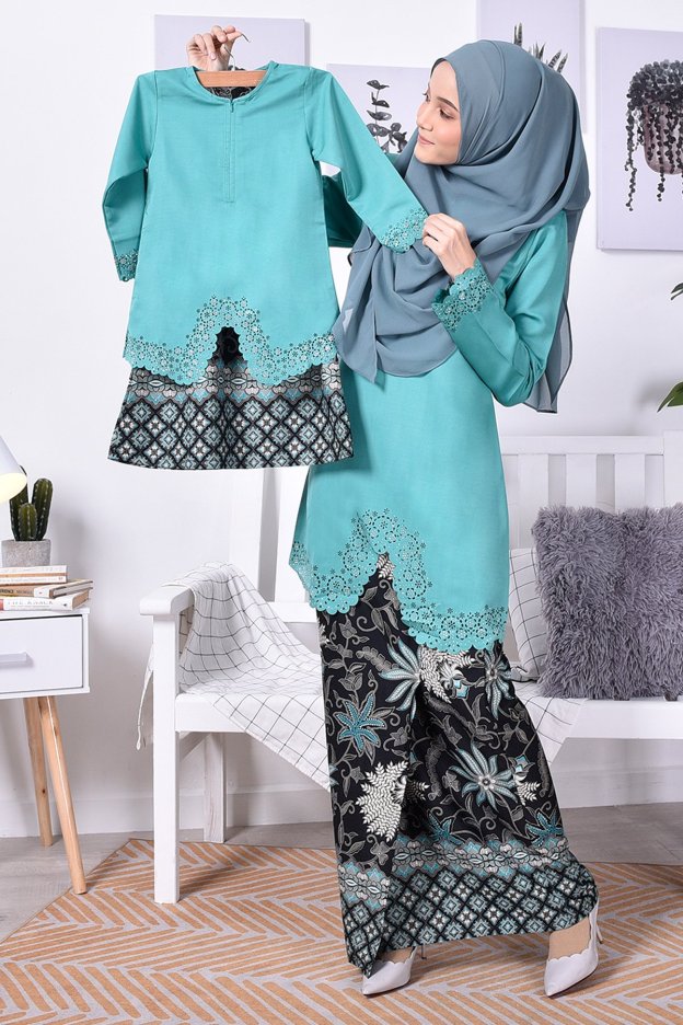 Baju Kurung Batik Moden Lasercut Nasim Kids - Turquoise