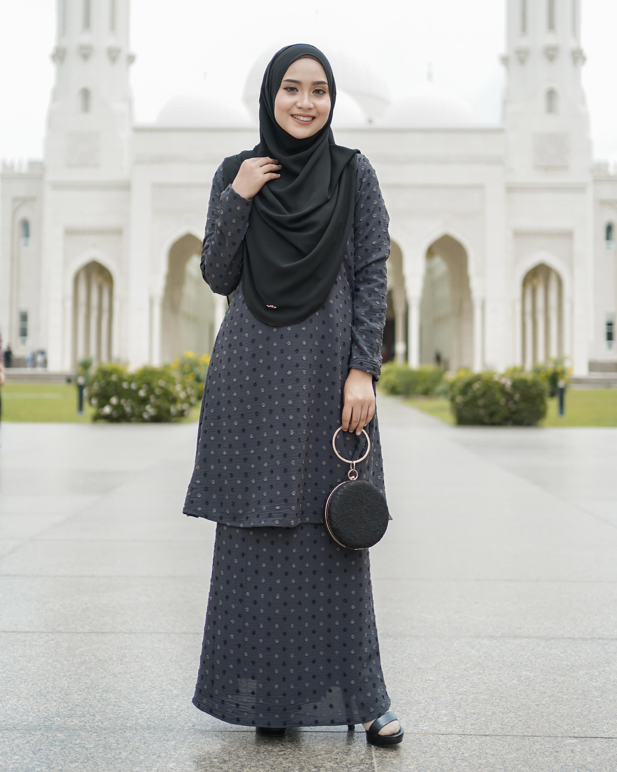 Baju Kurung Pahang Latisha