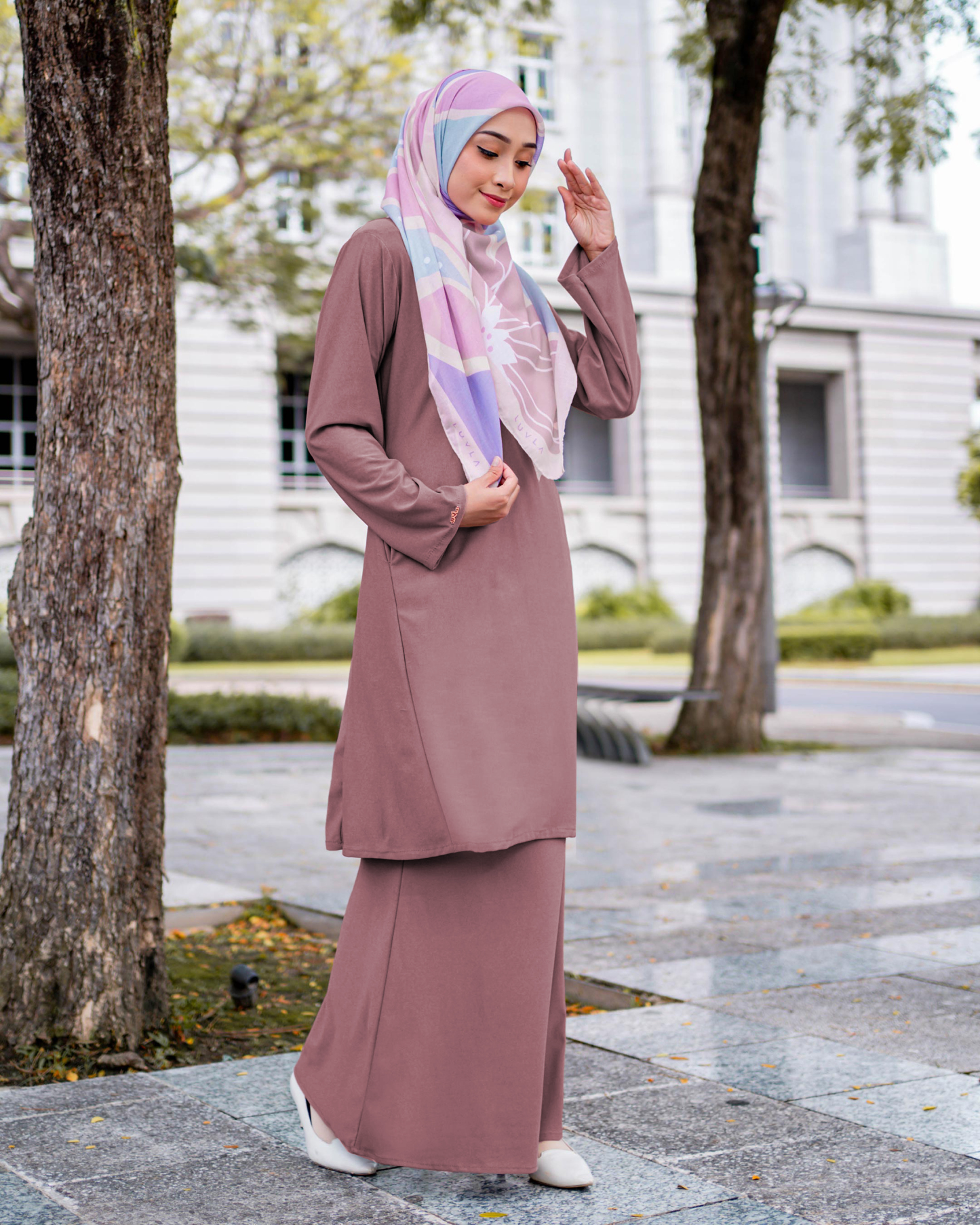Baju Kurung Pahang Laura Plain 4.0 - Brownie Brown