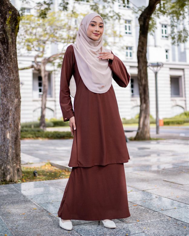 Baju Kurung Pahang Laura Plain 4.0 - Cocoa Brown