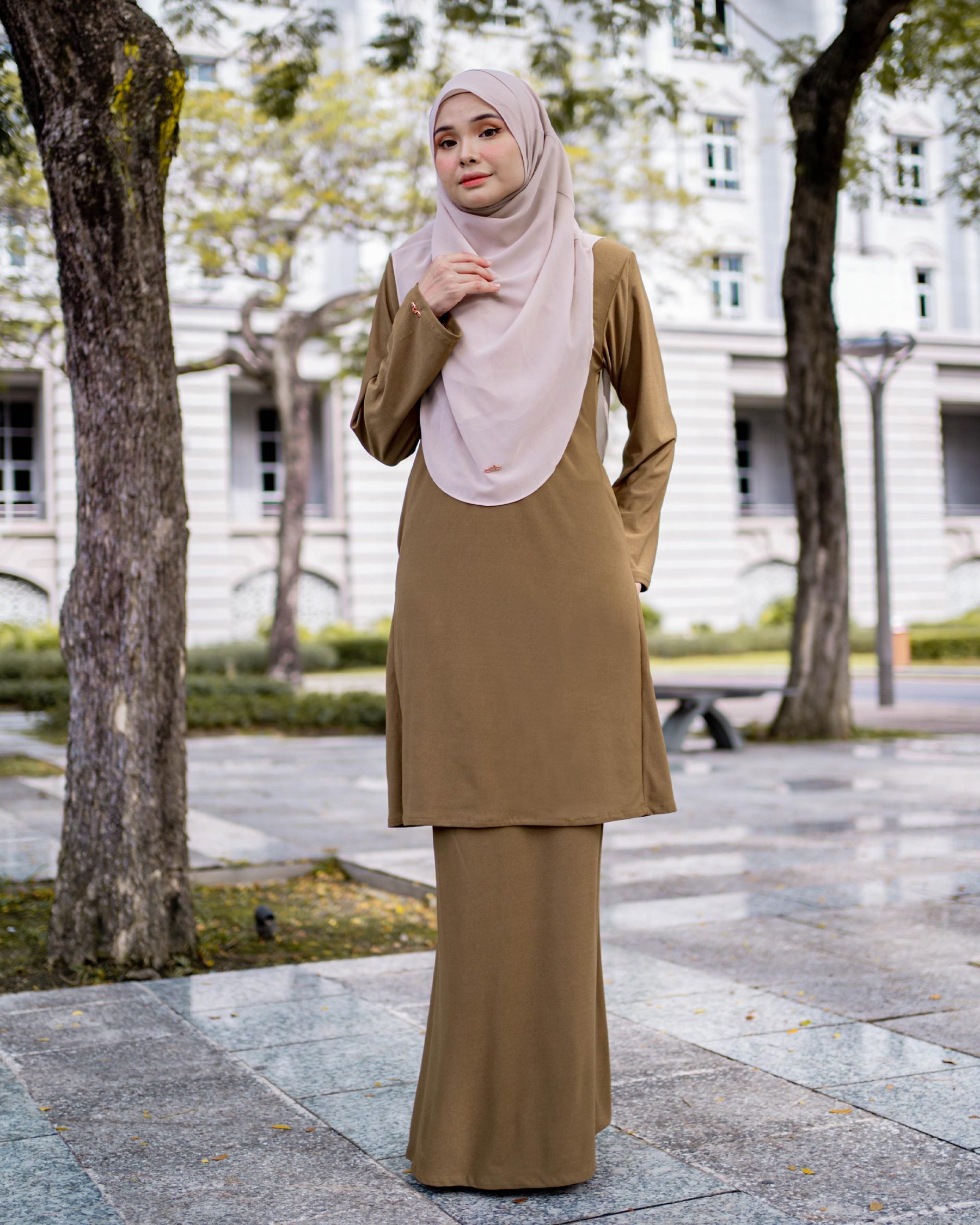 Baju Kurung Pahang Laura Plain 4.0 - Dijon Mustard