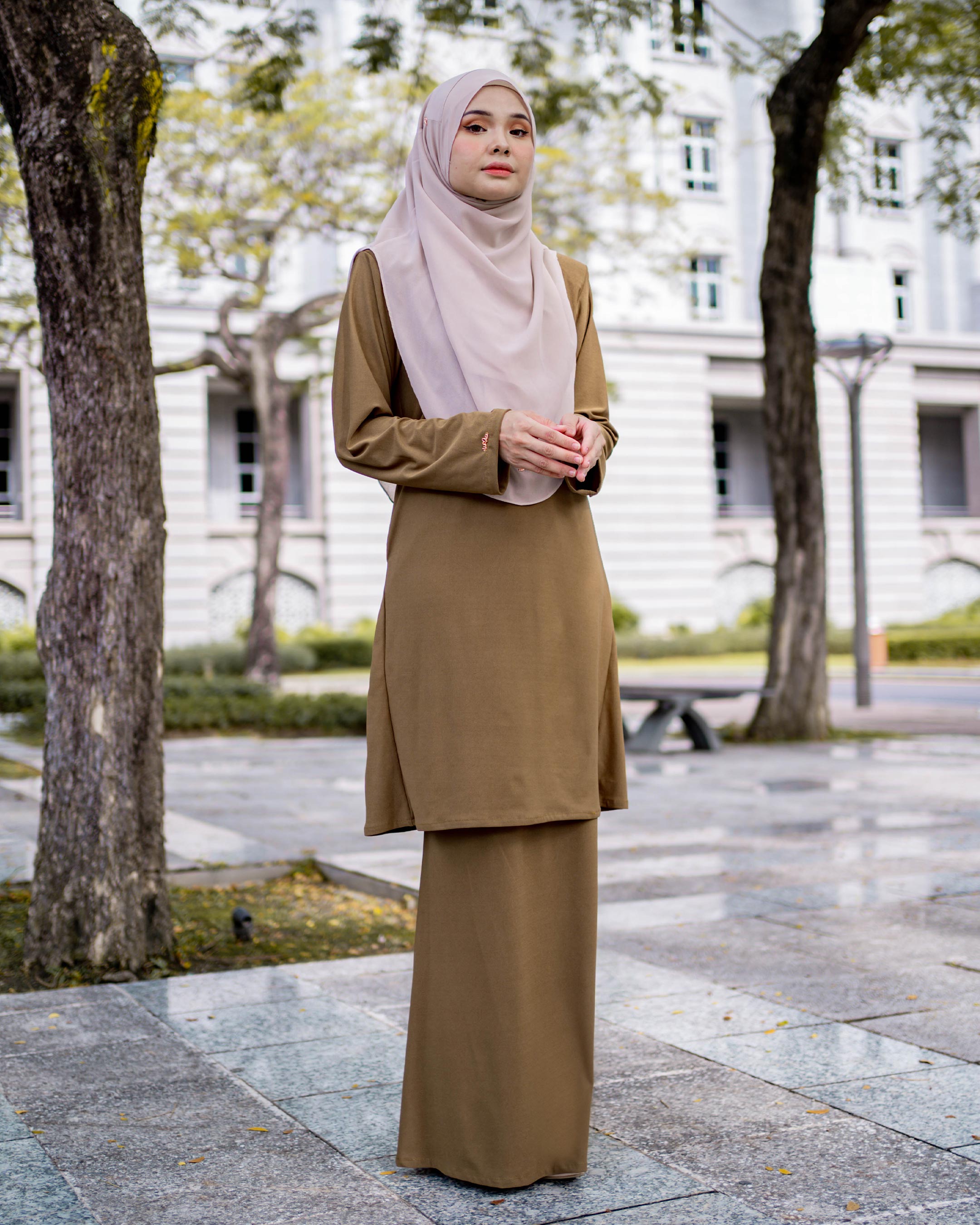 Baju Kurung Pahang Laura Plain 4.0 - Dijon Mustard