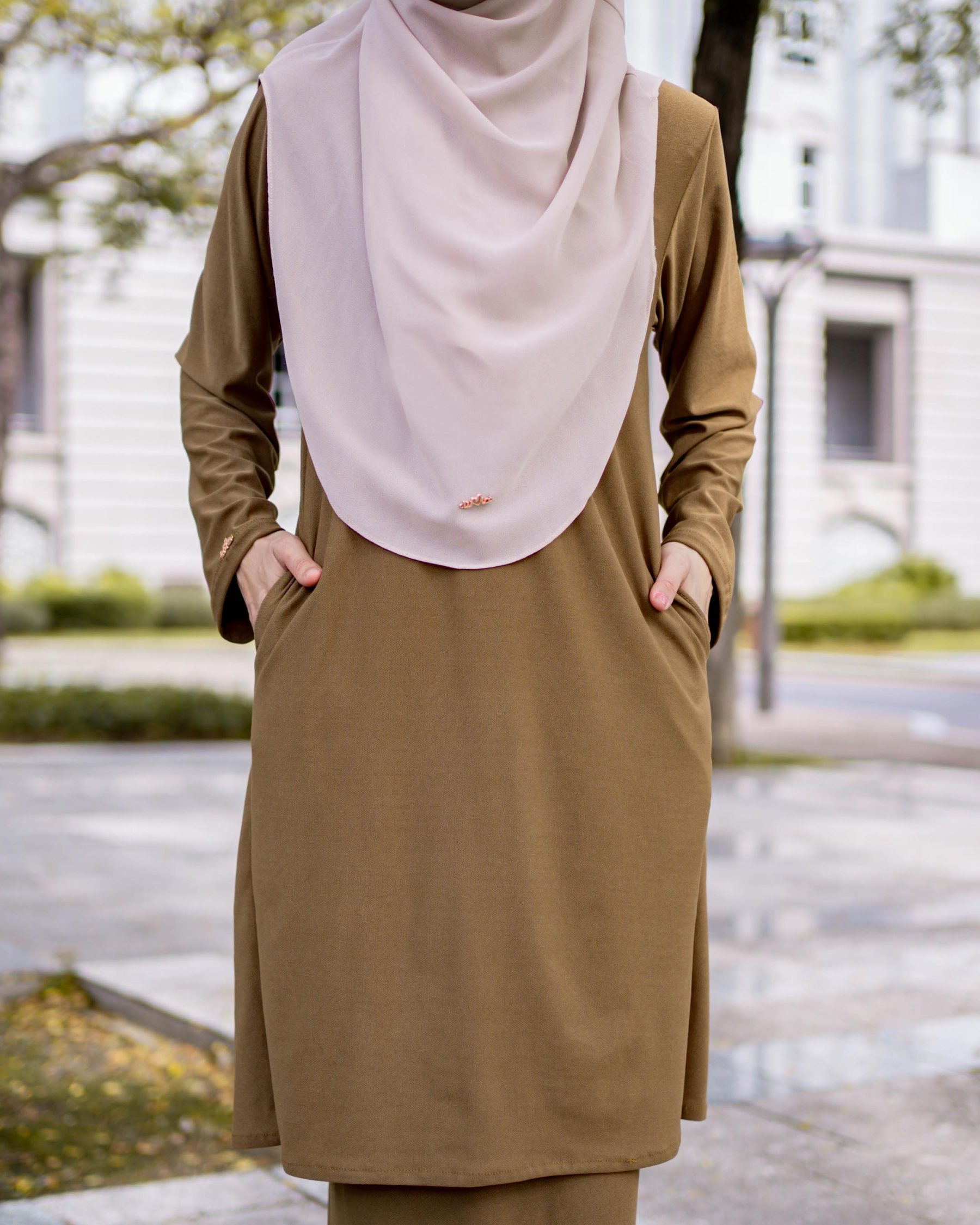 Baju Kurung Pahang Laura Plain 4.0 - Dijon Mustard