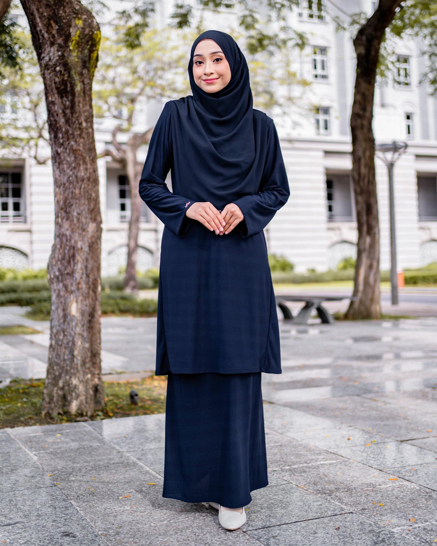Baju Kurung Pahang Laura Plain 4.0 - Navy Blue