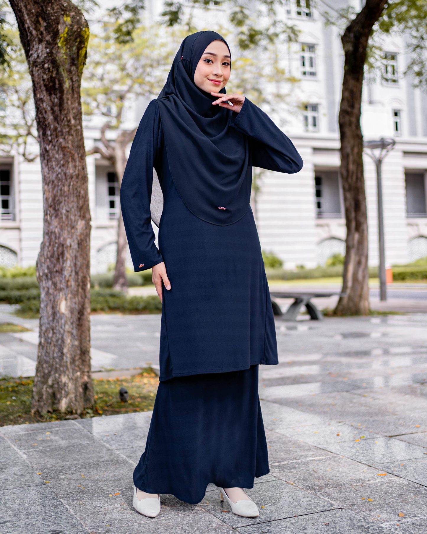 Baju Kurung Pahang Laura Plain 4.0 - Navy Blue