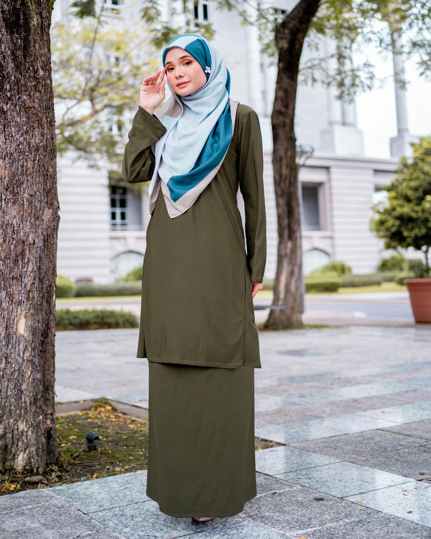 Baju Kurung Pahang Laura Plain 4.0 - Olive Green