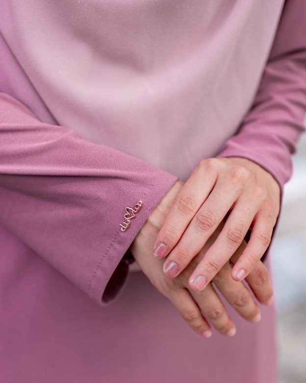 Baju Kurung Pahang Laura Plain 4.0 - Taffy Pink
