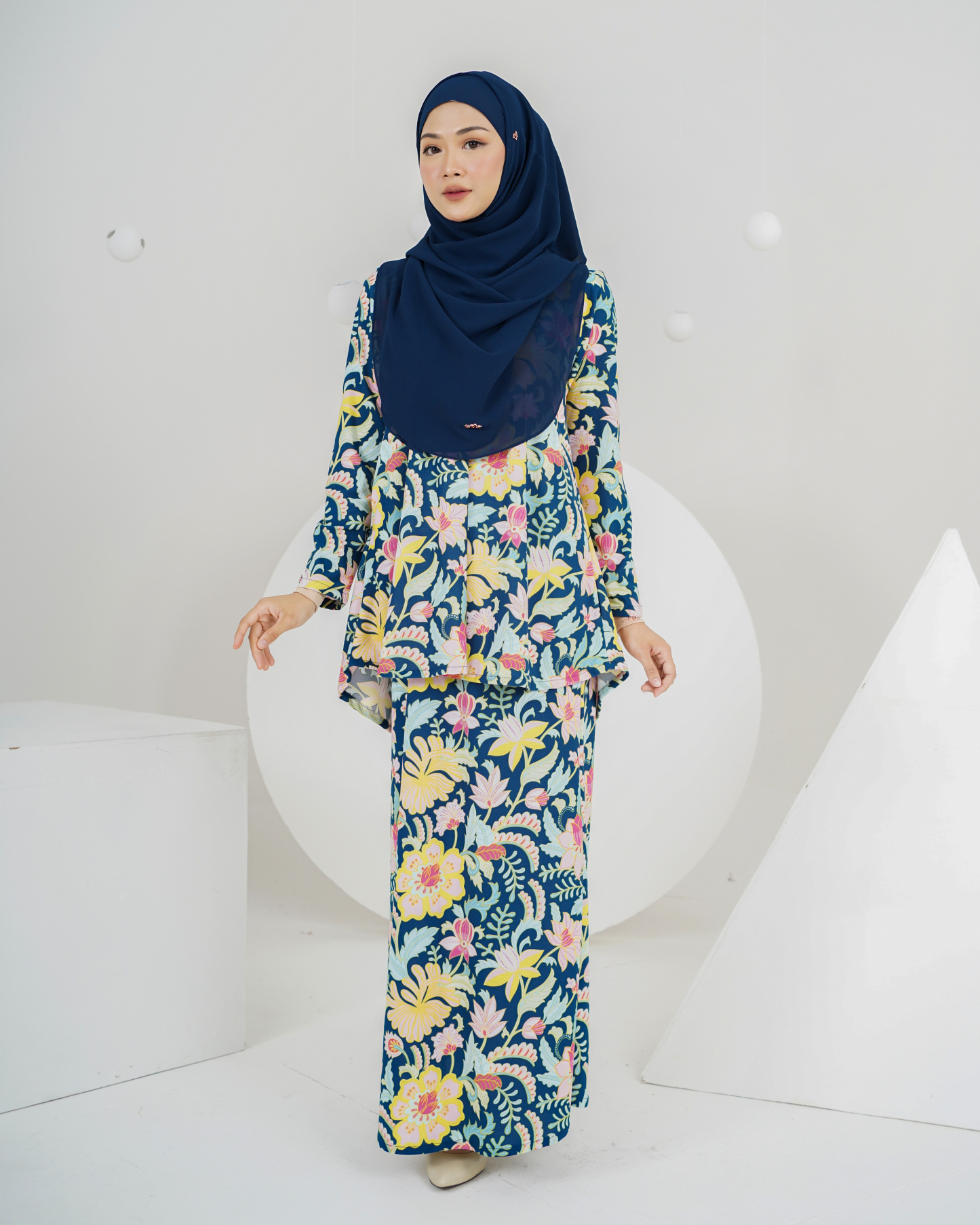 Baju Kurung Lola Printed 2.0 - Batik Winter