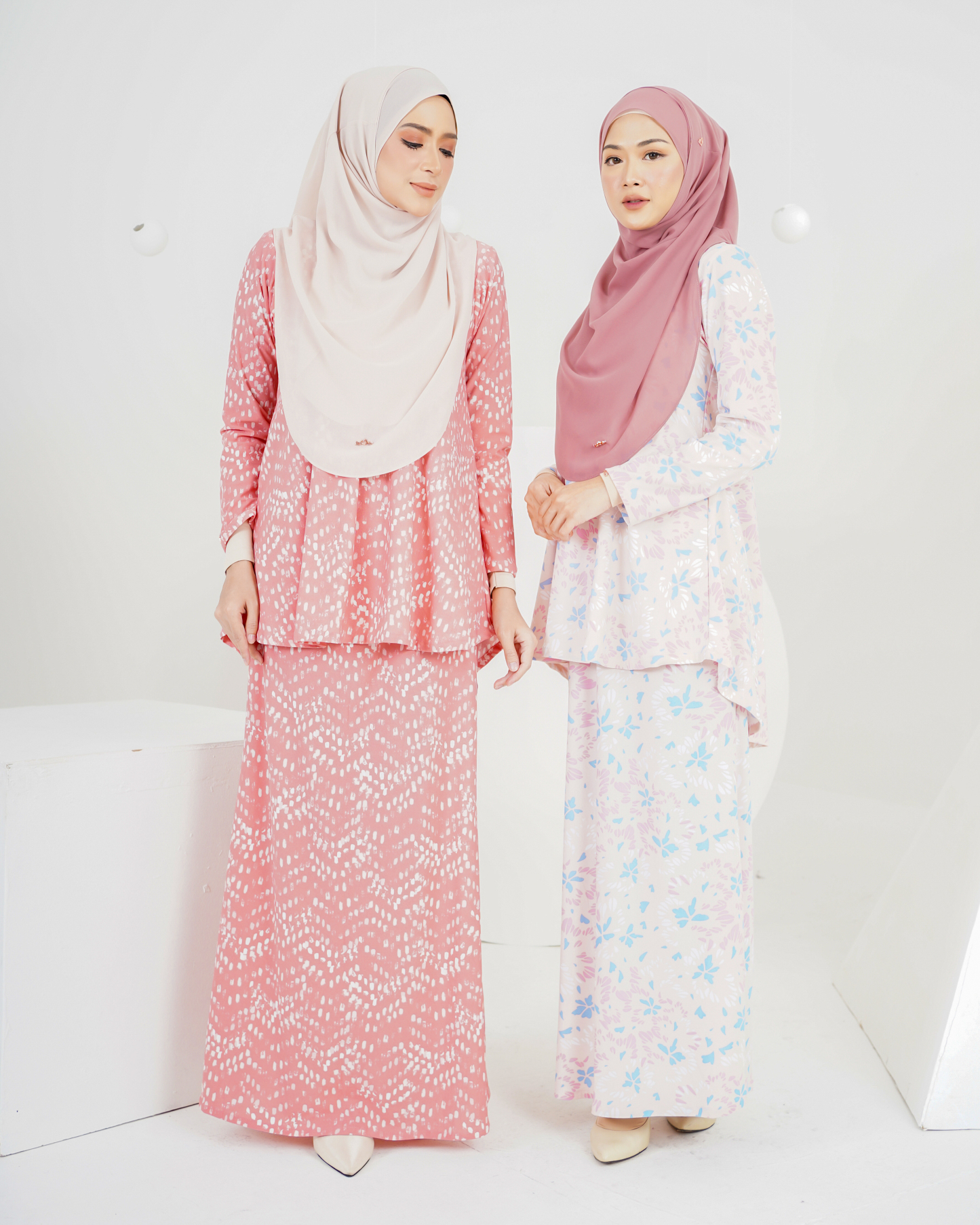 Baju Kurung Lola Printed 2.0 - Salmon Monet