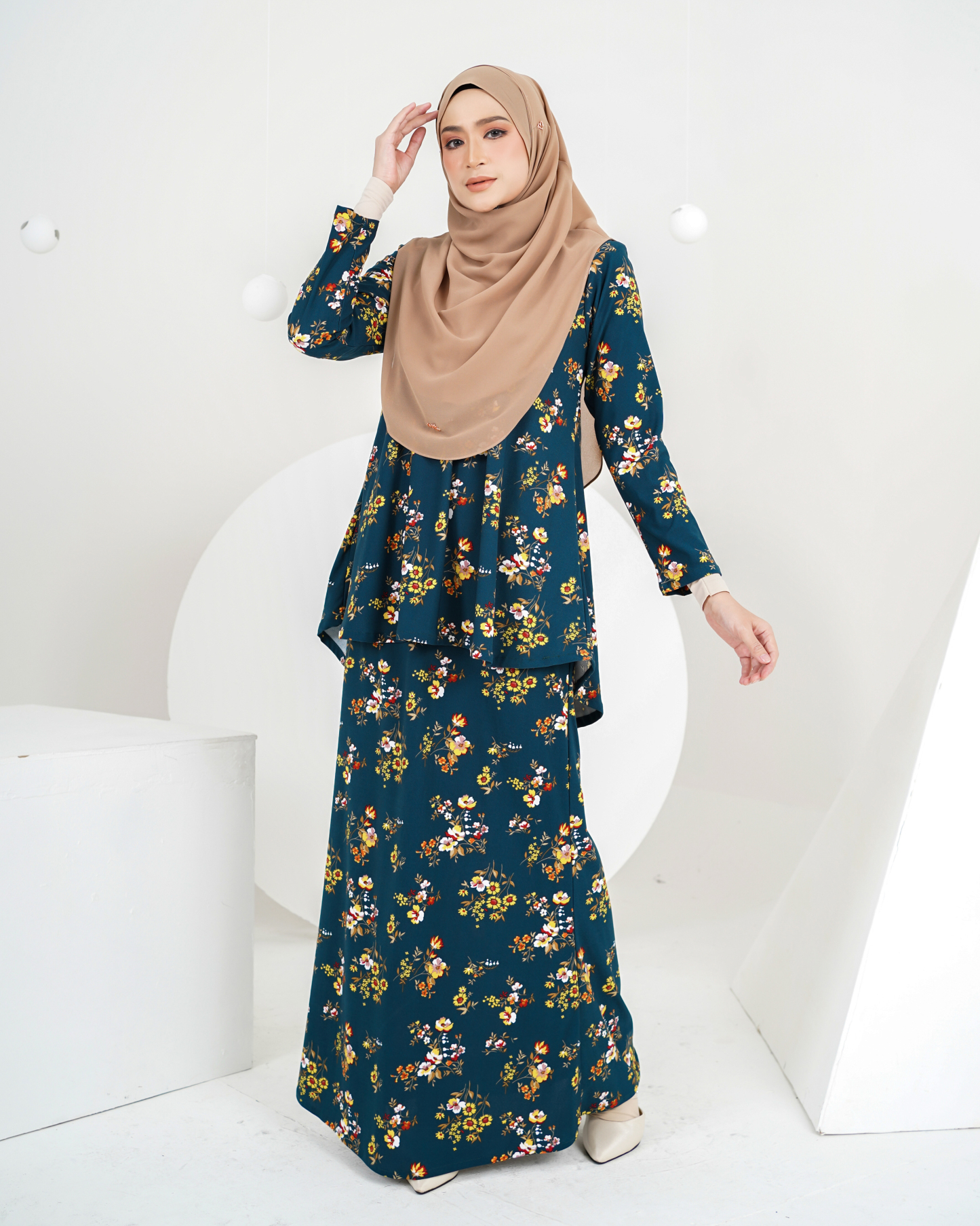 Baju Kurung Lola Printed 2.0 - Dianthus Pine