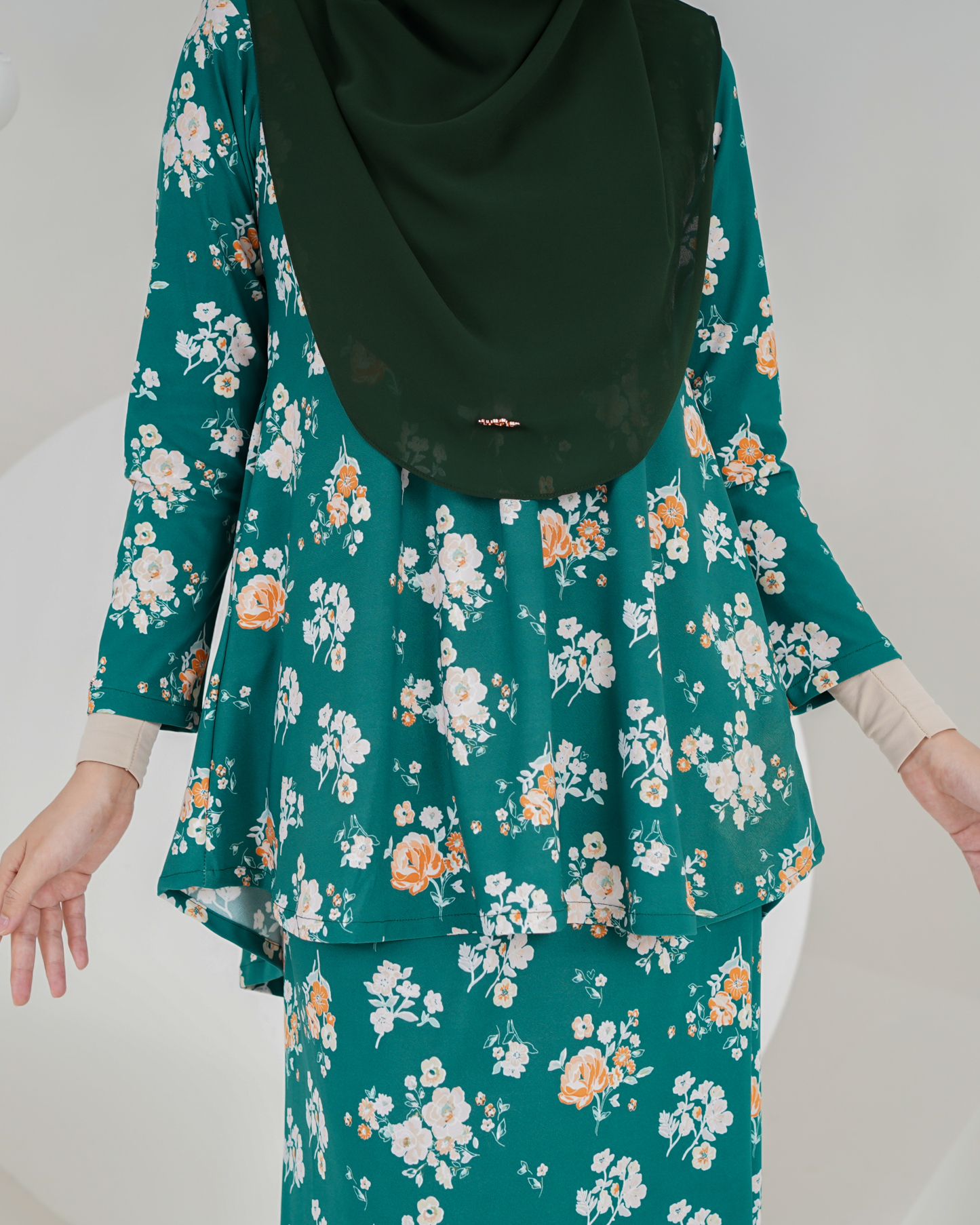 Baju Kurung Lola Printed 2.0 - Vardia Emerald