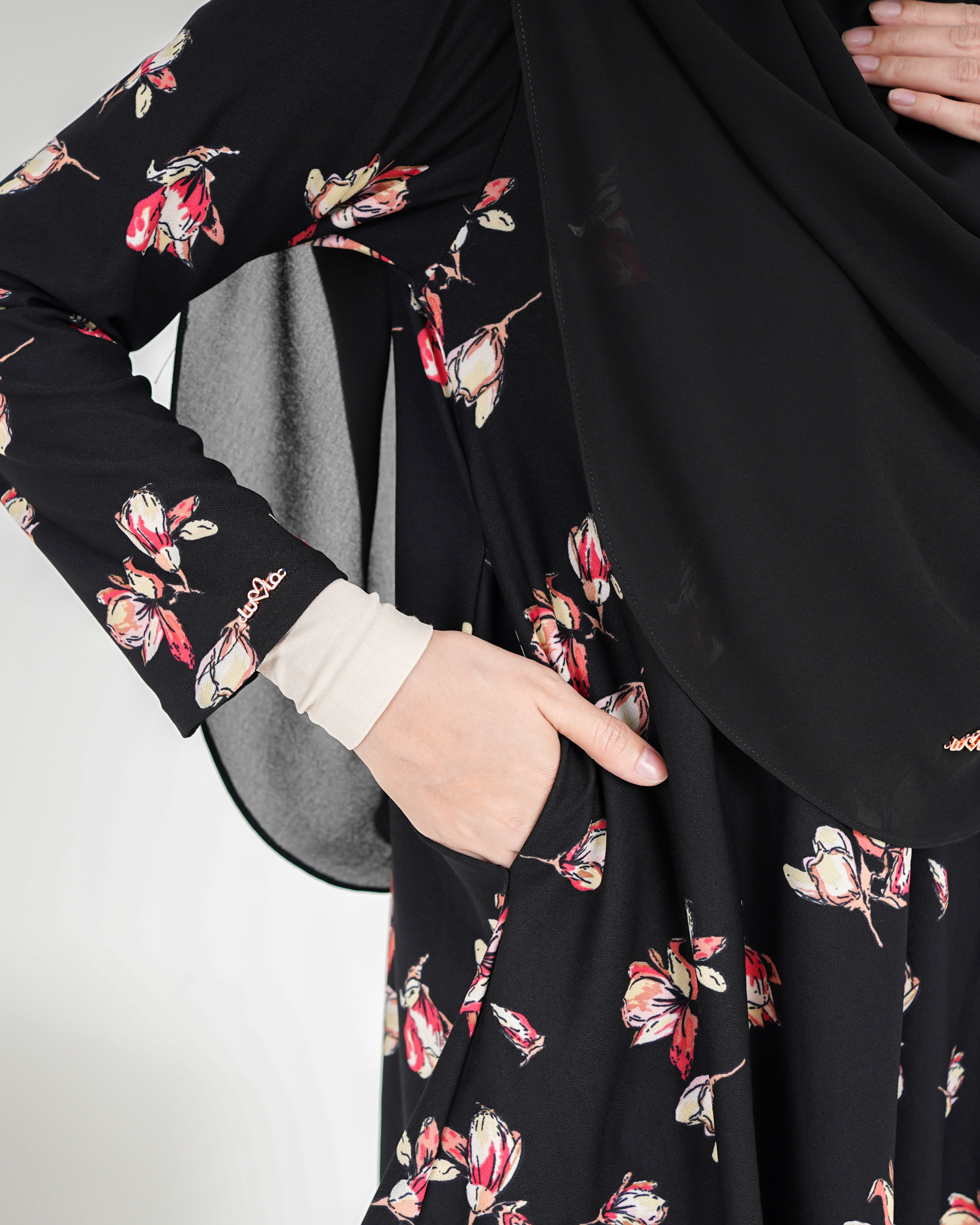 Baju Kurung Lola Printed 2.0 - Villea Black