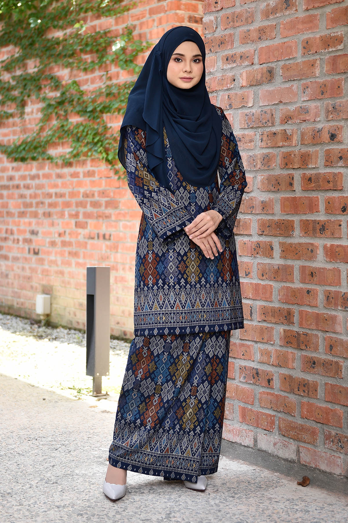 Baju Kurung Songket Luella - Blue Knight