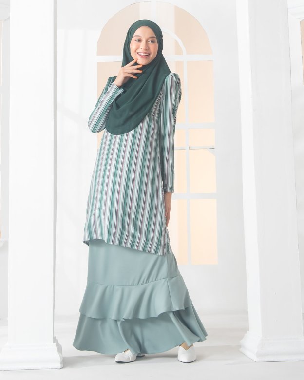 Baju Kurung Moden Puffy Luna Laluna X MCC – Bud Green