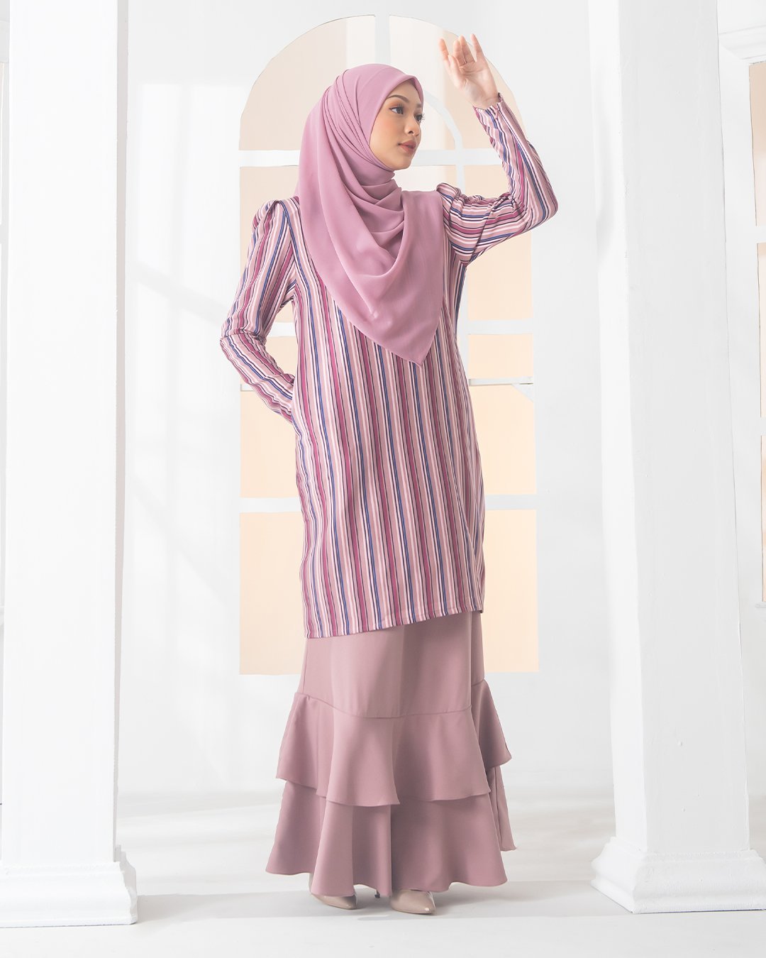Baju Kurung Moden Puffy Luna Laluna X MCC – Dusty Pink