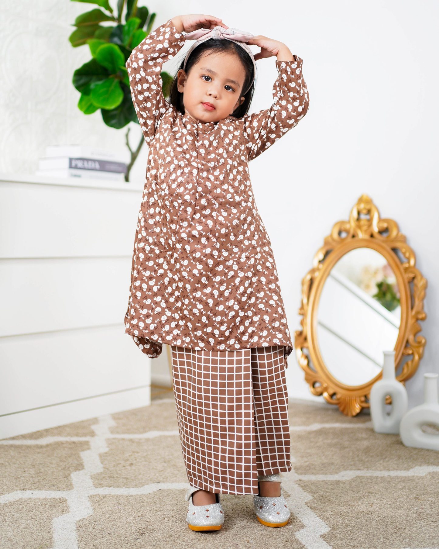 Baju Kurung Pahang Lusla Kids Laluna X MCC - Milo Brown