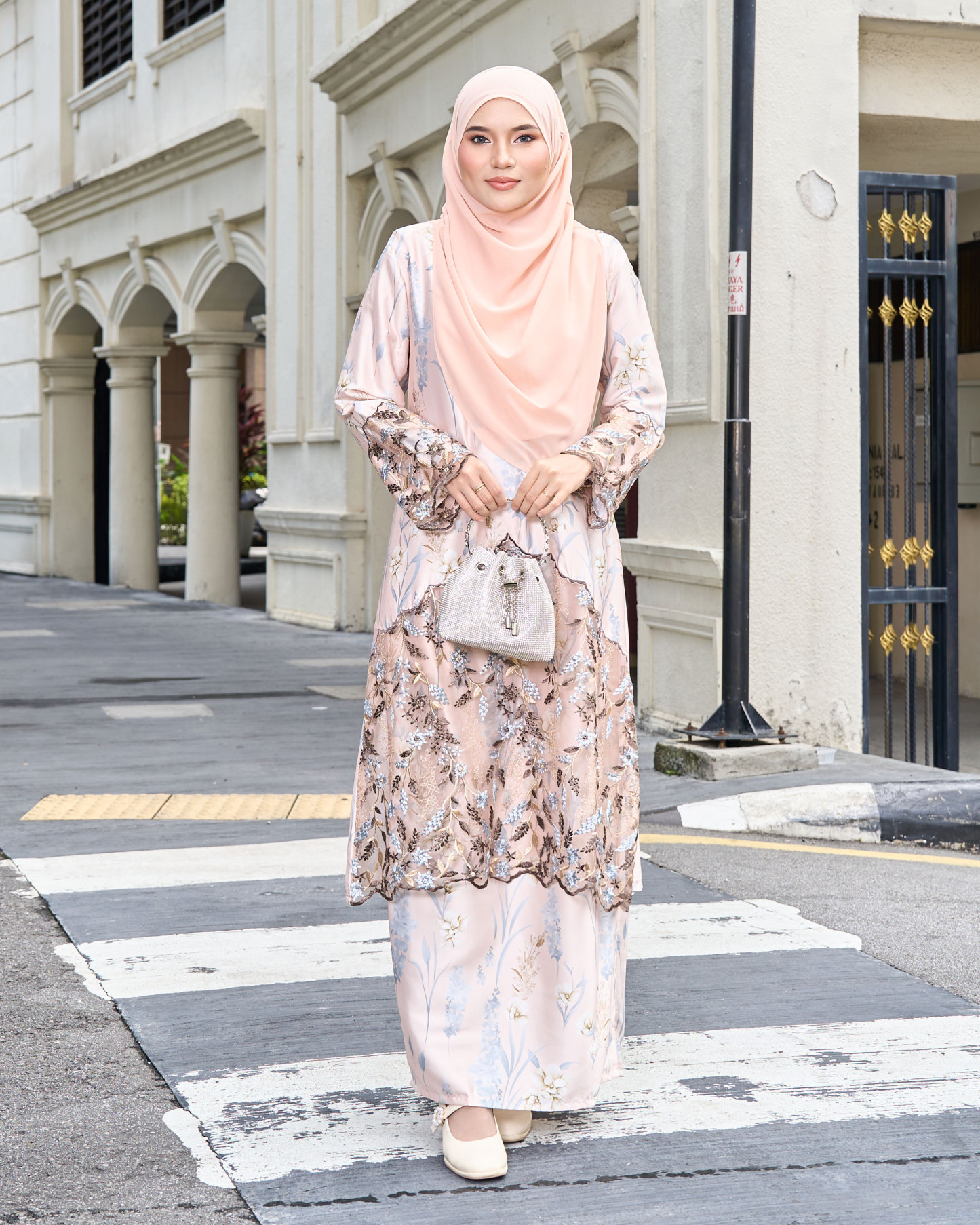 Baju Kurung Moden Sulam Lace Maryam - Yuna