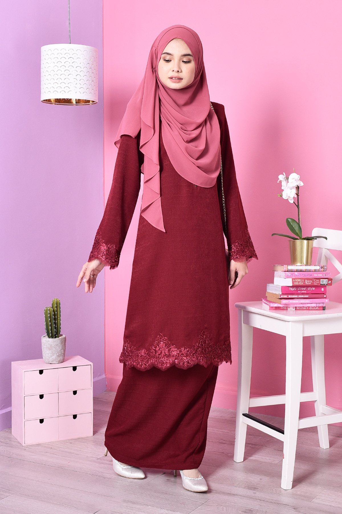 Baju Kurung Lace Mazola - Ruby Maroon