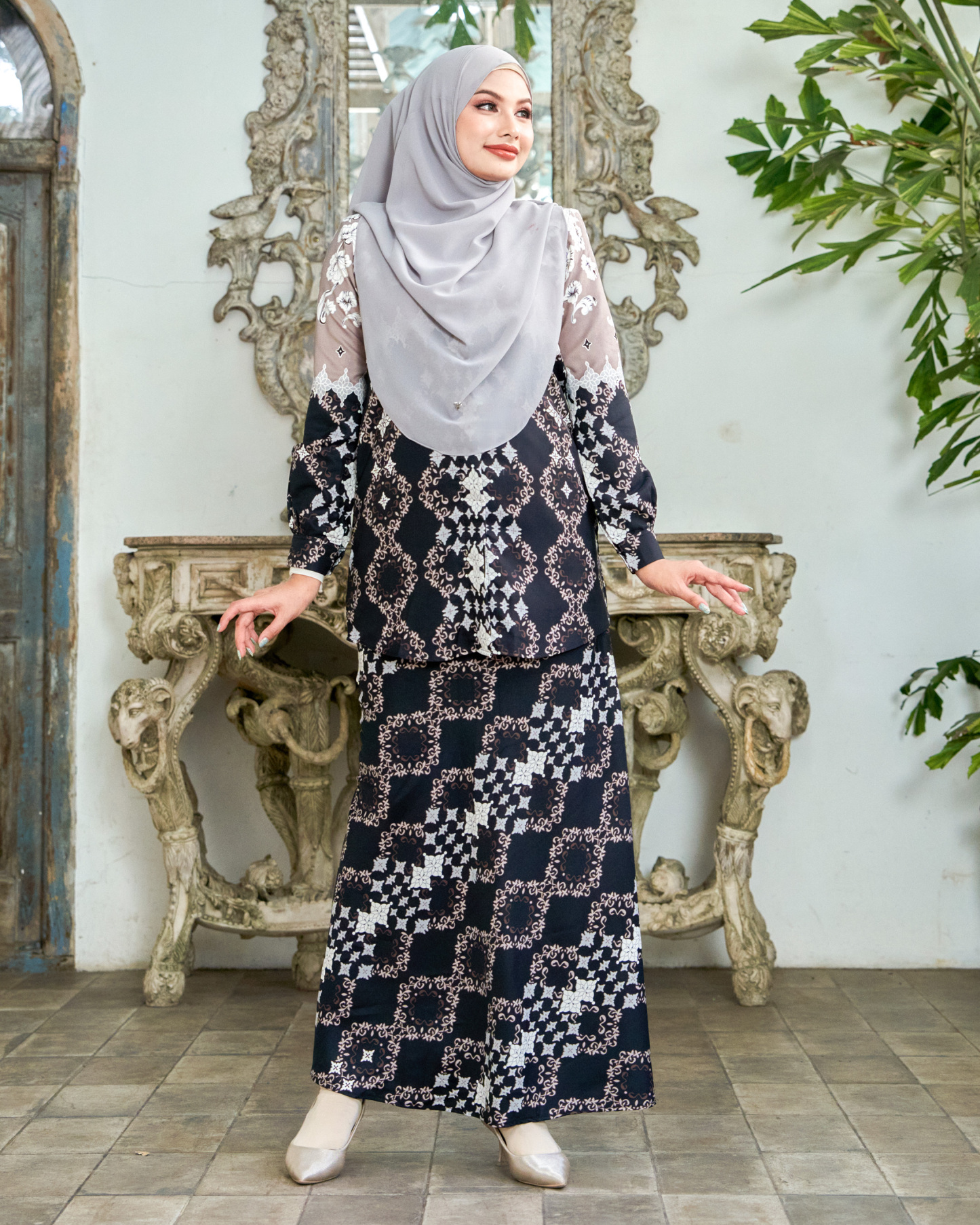 Baju Kurung Moden Asira