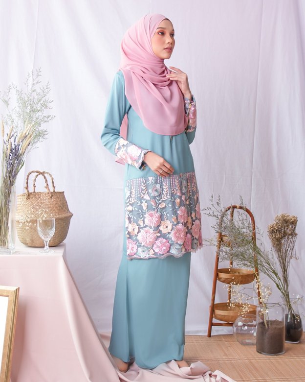 Baju Kurung Moden Lace Adira - Sage Blue