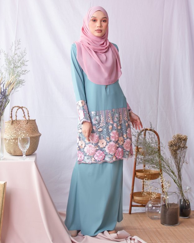 Baju Kurung Moden Lace Adira - Sage Blue