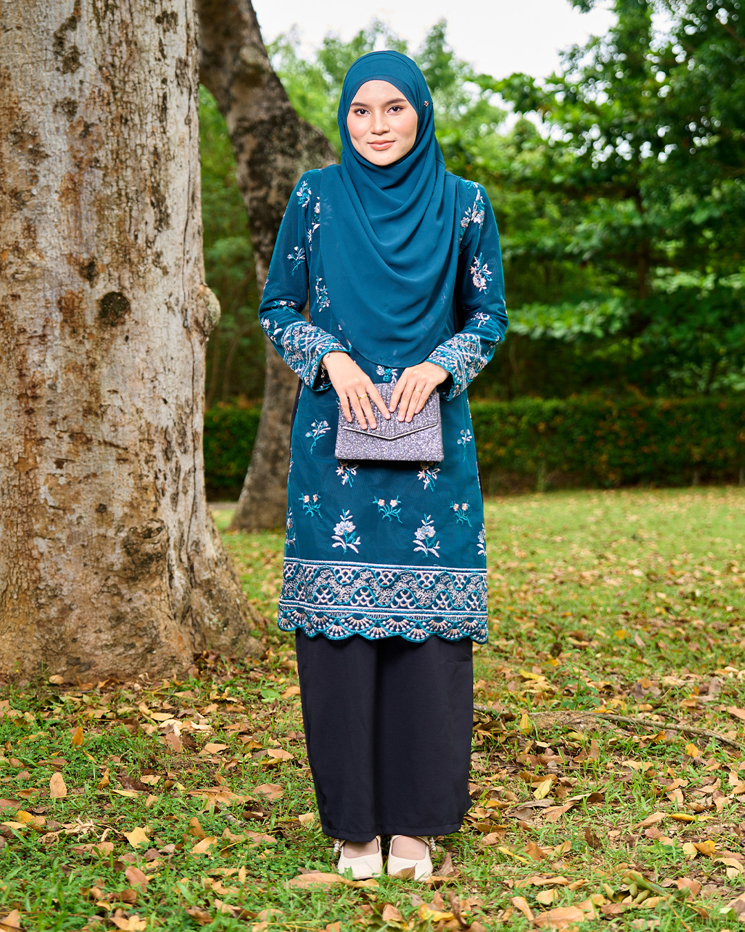 Baju Kurung Embroidery Lace Mahika
