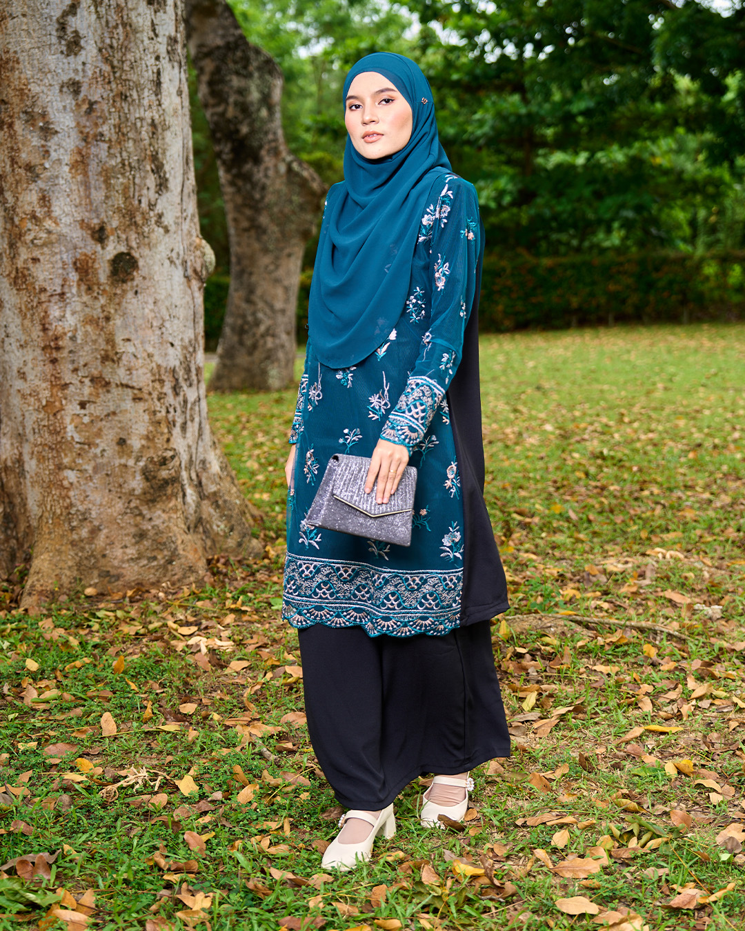 Baju Kurung Embroidery Lace Mahika