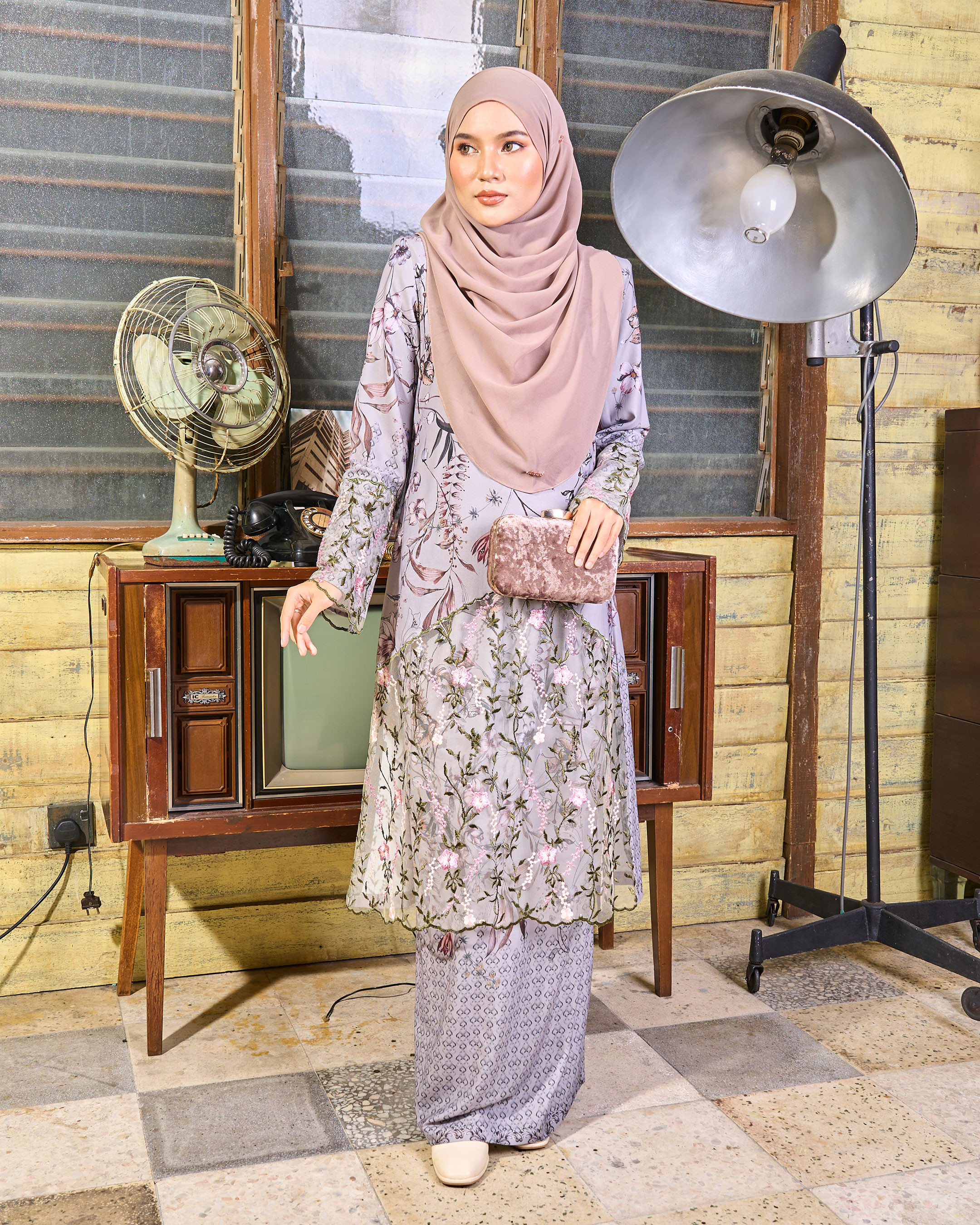 Baju Kurung Moden Sulam Lace Maryam - Dewi