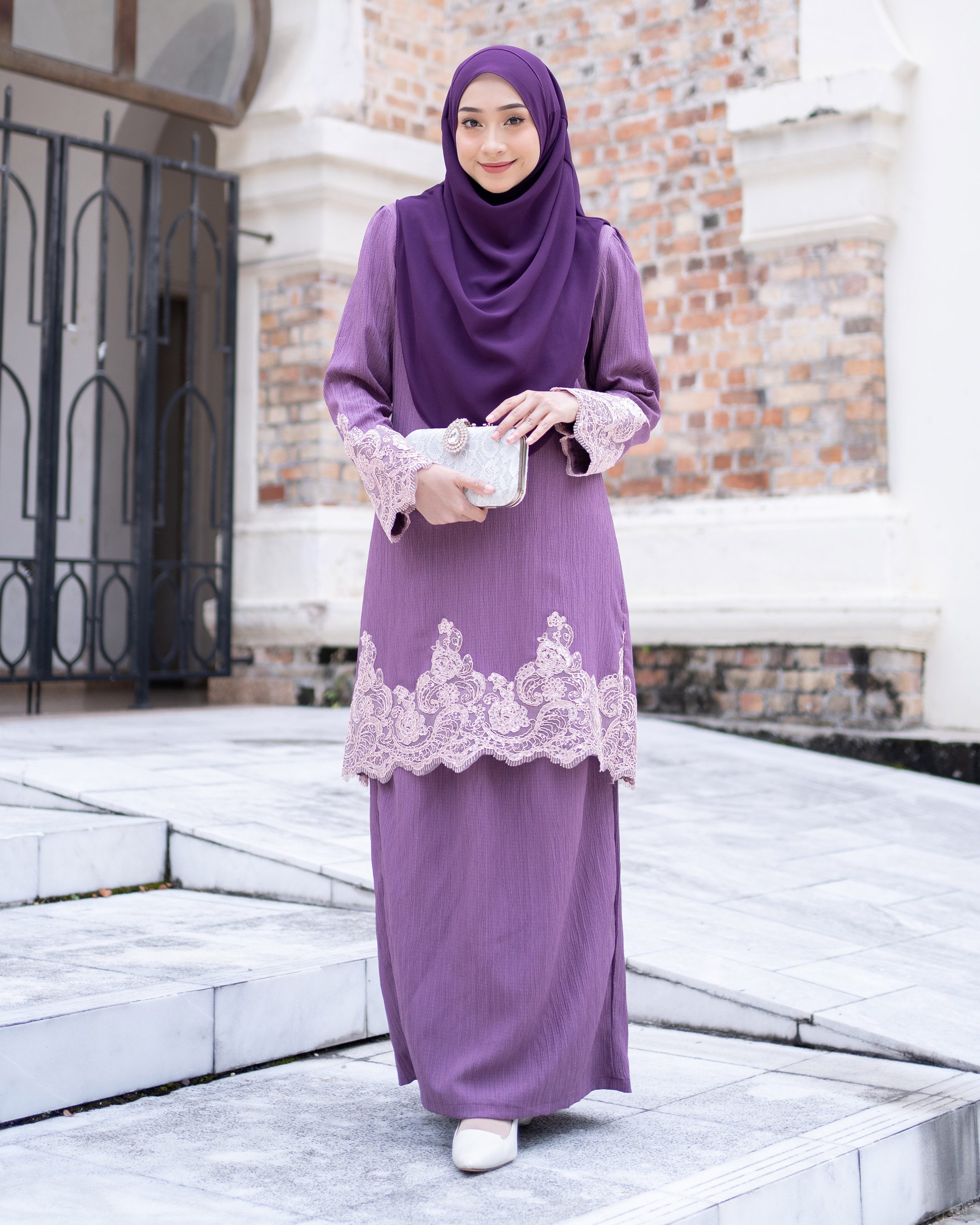 Baju Kurung Moden Lace Hayley - French Violet