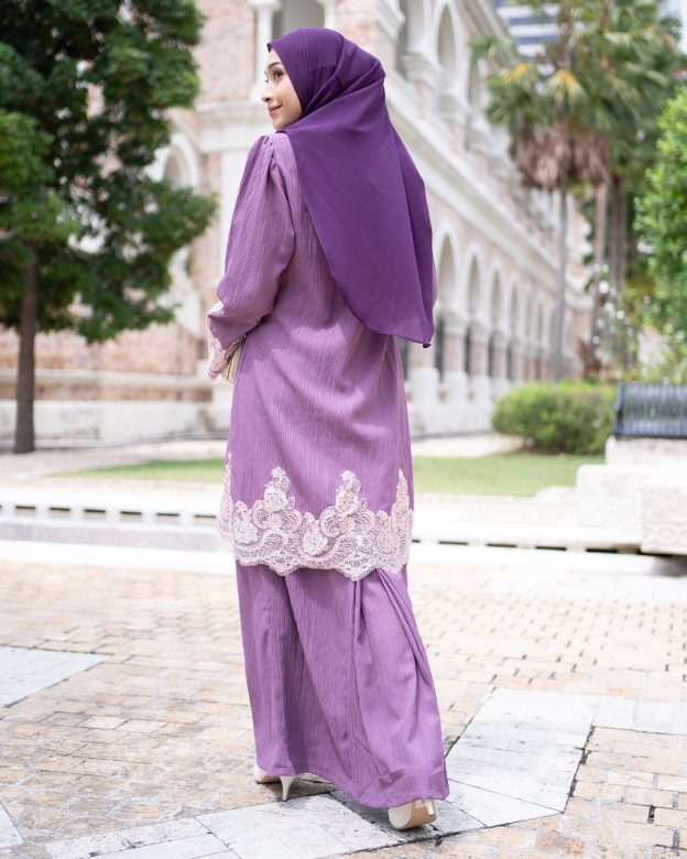 Baju Kurung Moden Lace Hayley - French Violet