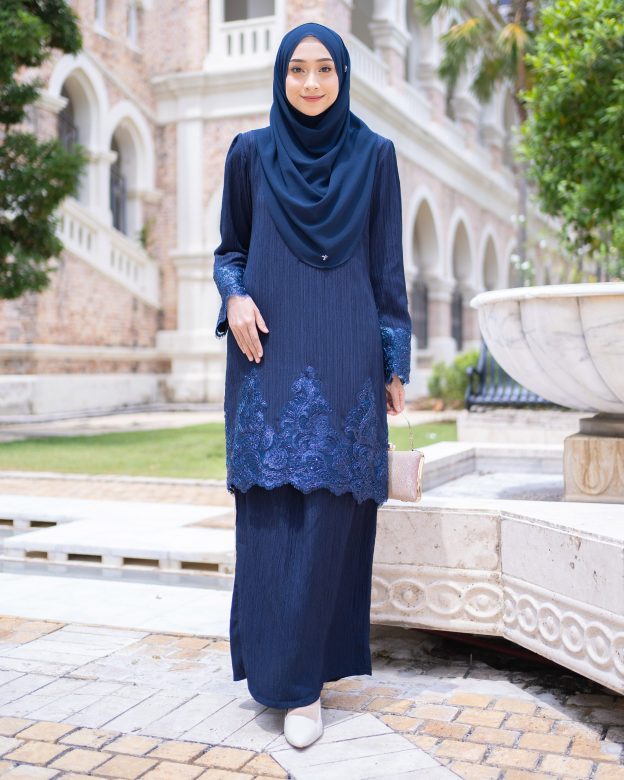 Baju Kurung Moden Lace Hayley - Navy Blue