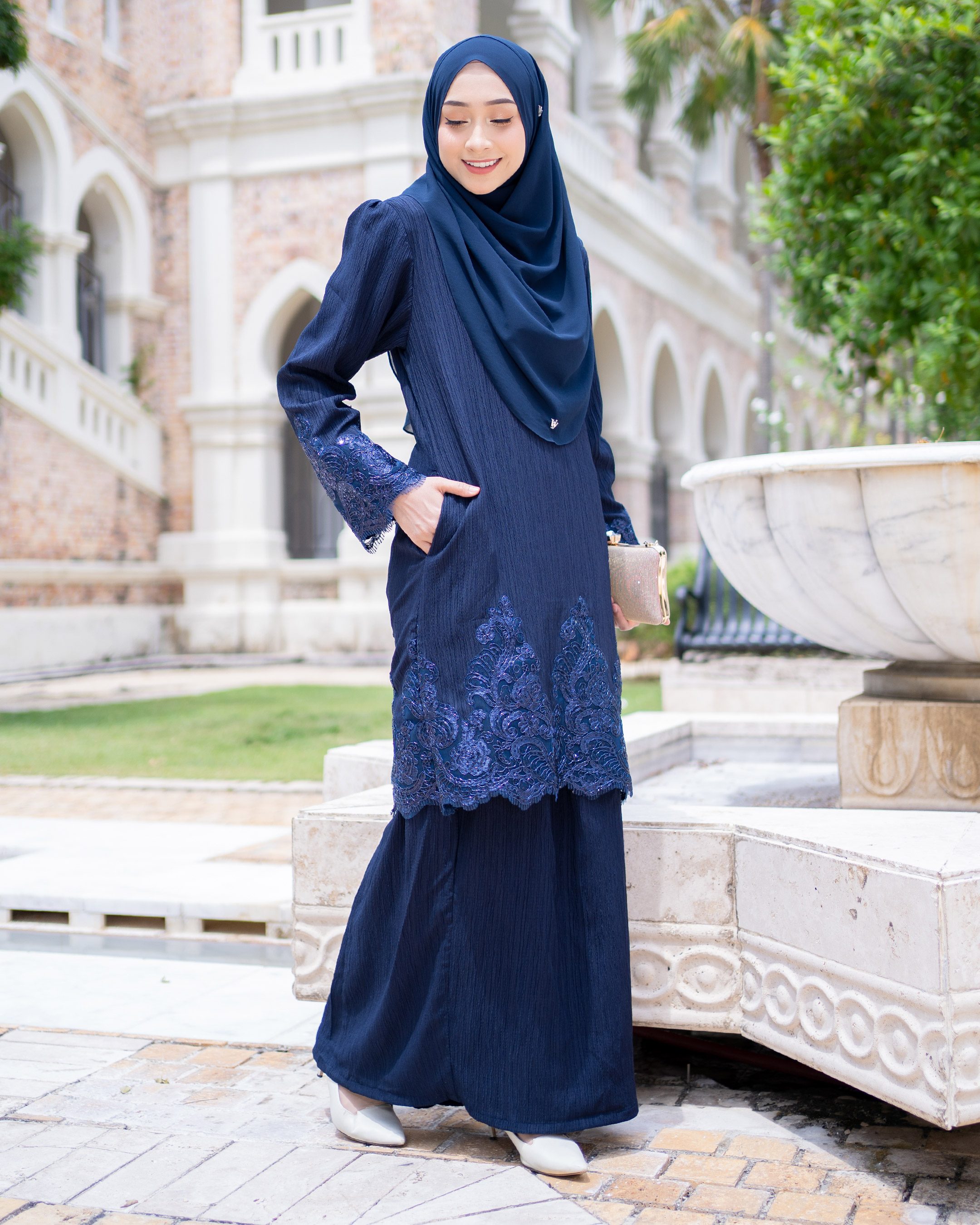 Baju Kurung Moden Lace Hayley - Navy Blue