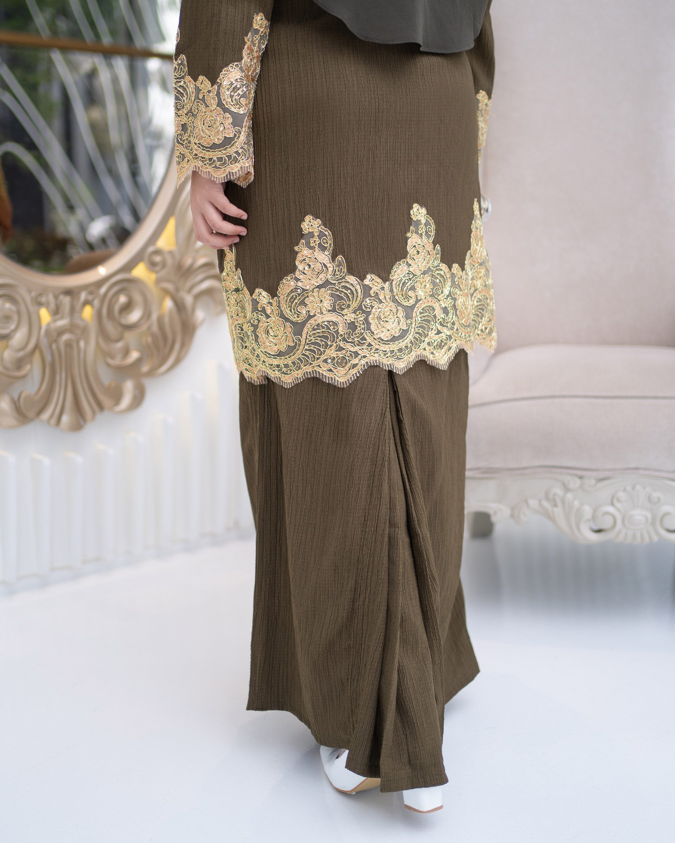 Baju Kurung Moden Lace Hayley - Olive Green
